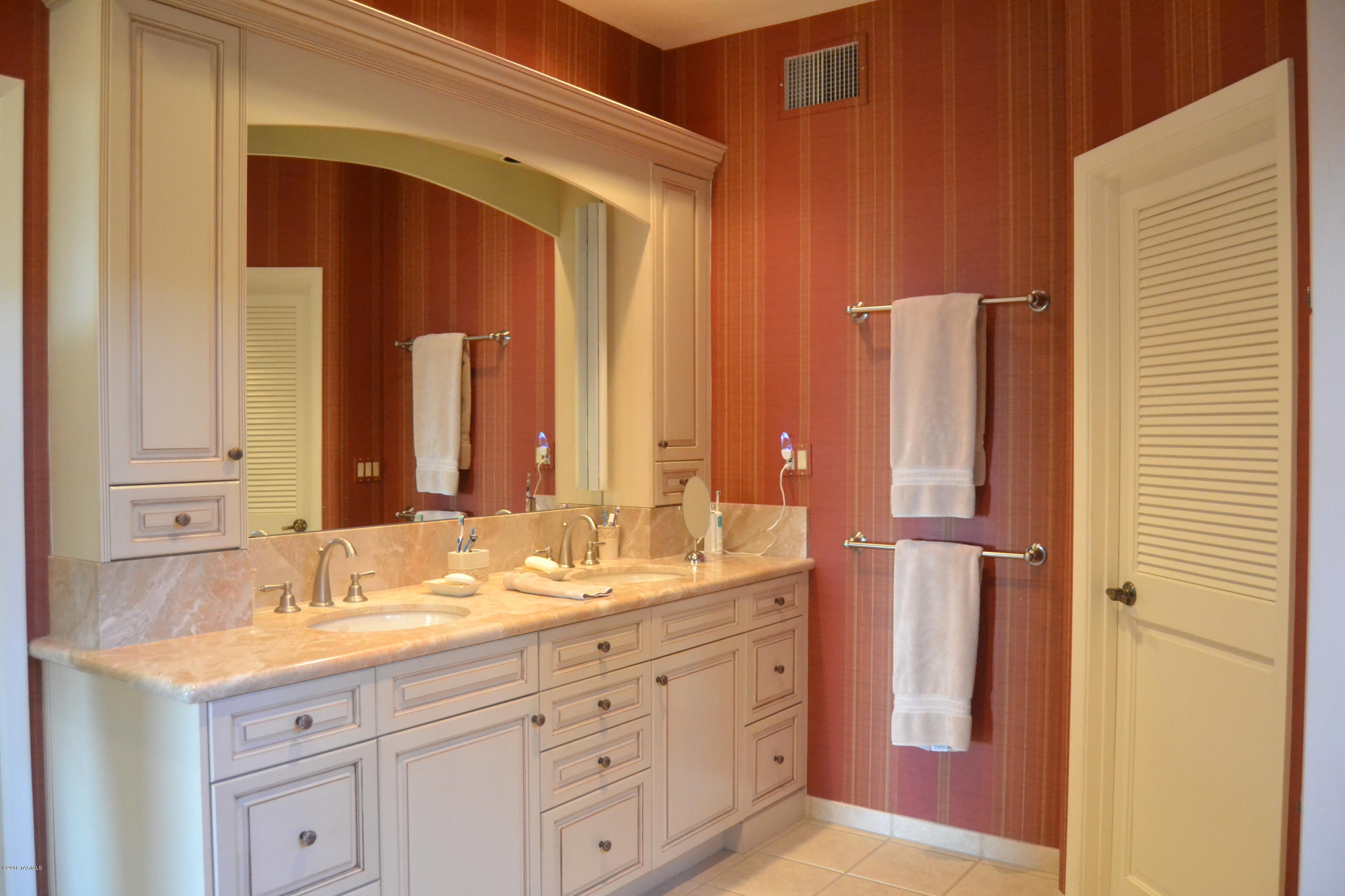 Skyline Country Club Estates (270-318) - Residential