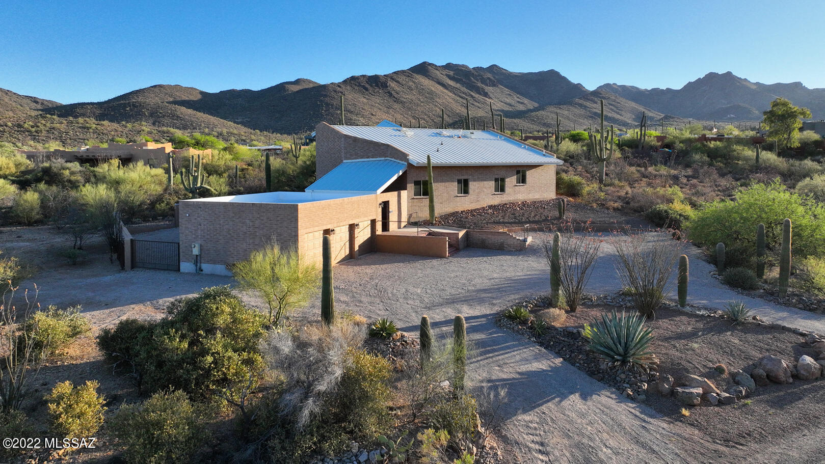 Casas Colina Cabo NO. 2 (31-67) - Residential