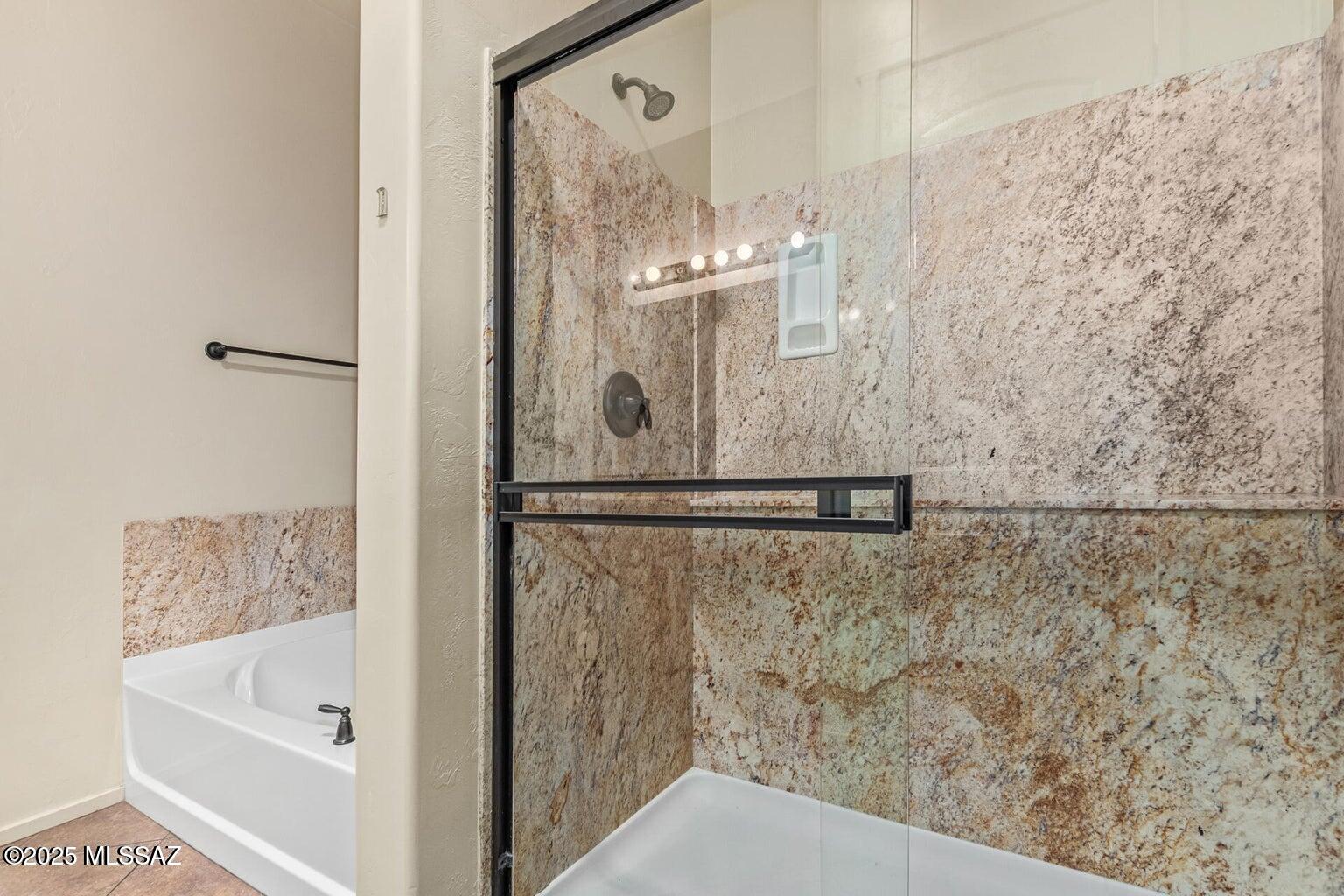 Oasis Harrison - Residential Lease