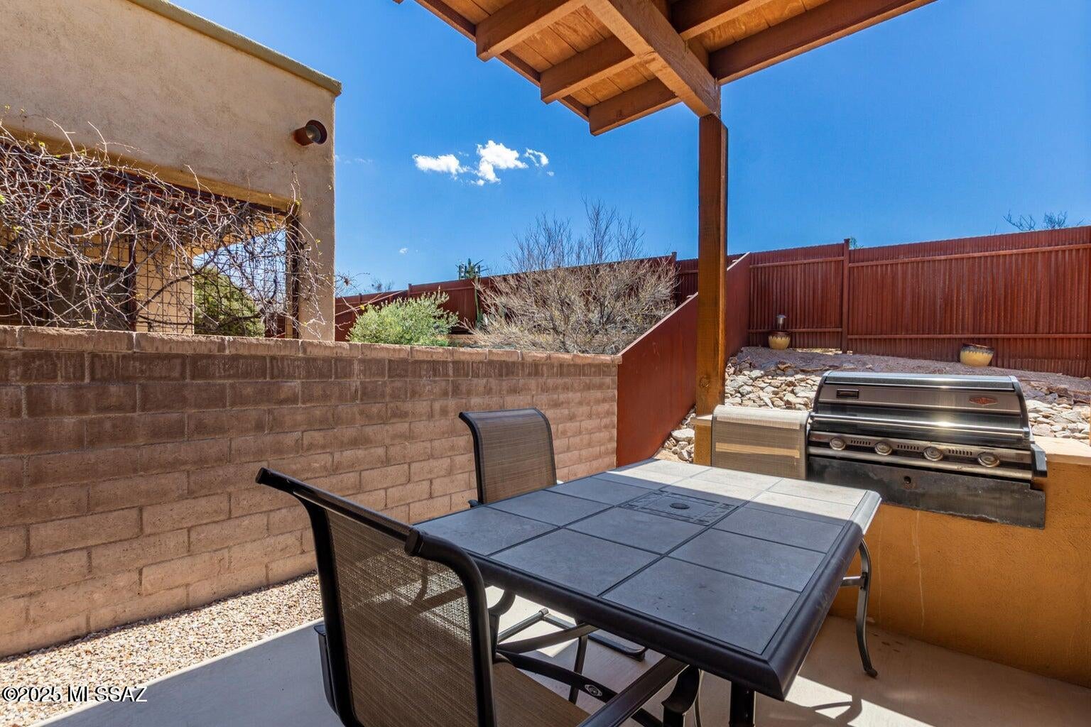 Oasis Harrison - Residential Lease