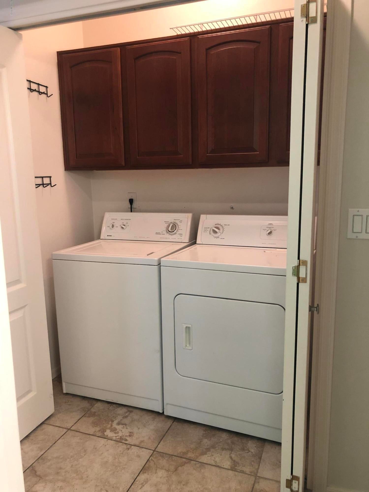Continental Reserve Blk. 15 (1-66) - Residential Lease