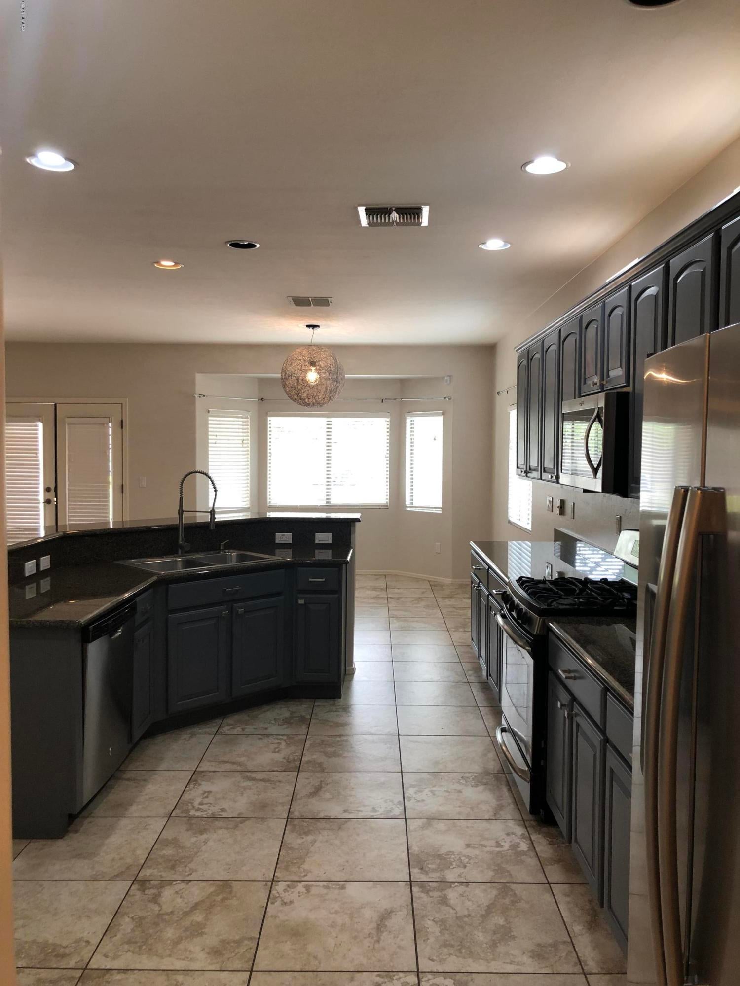 Continental Reserve Blk. 15 (1-66) - Residential Lease