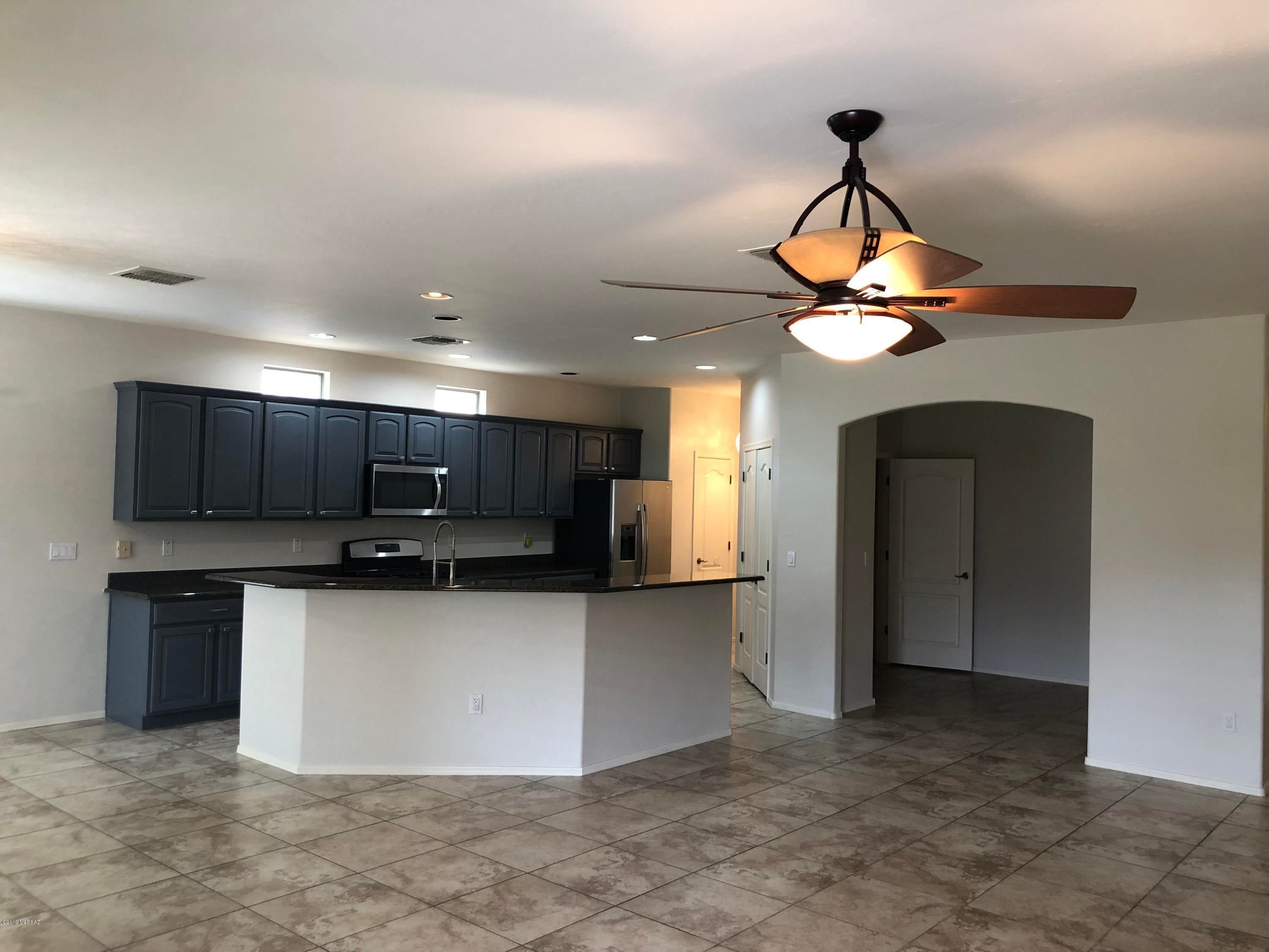 Continental Reserve Blk. 15 (1-66) - Residential Lease