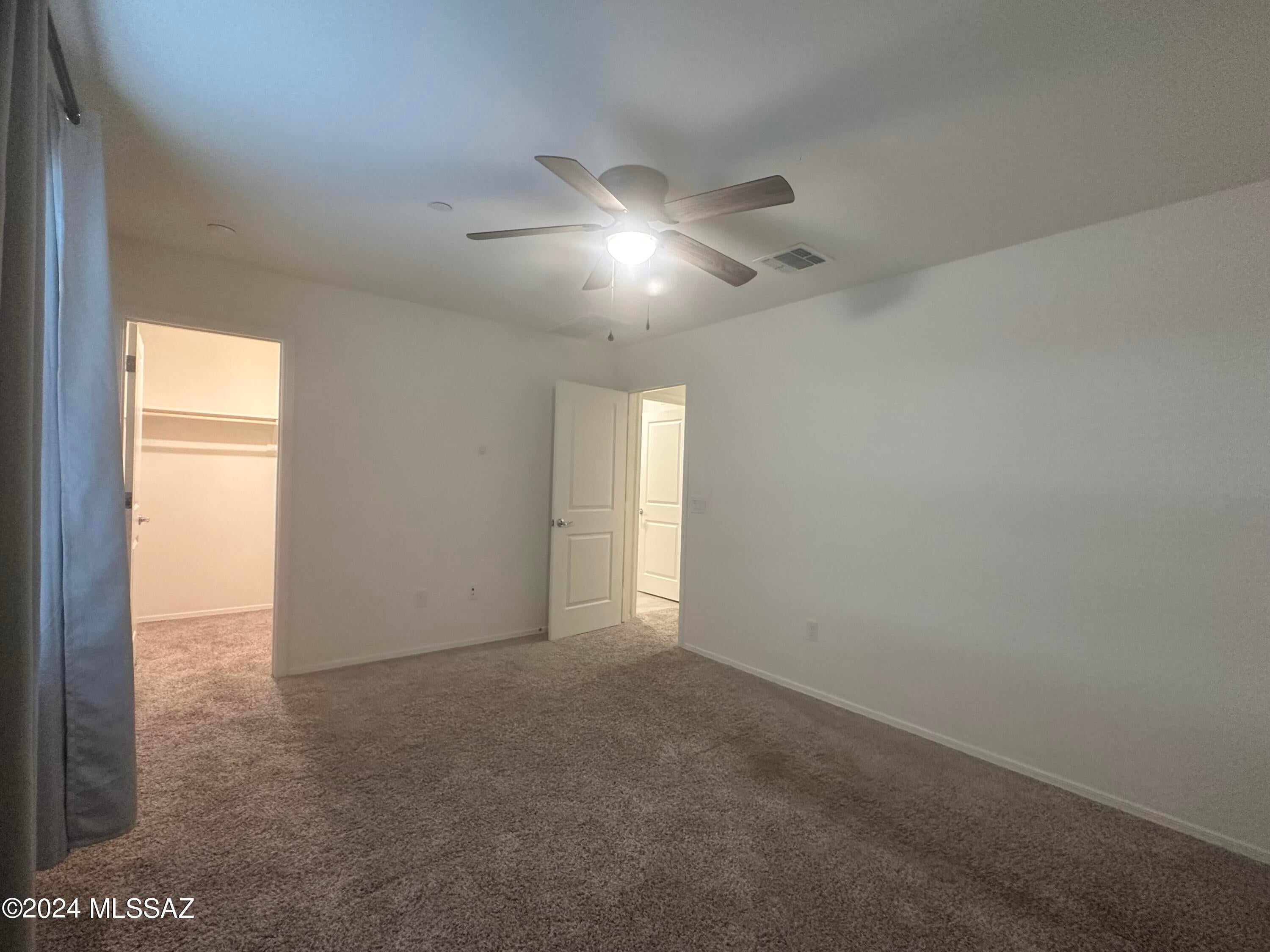 La Estancia De Tucson (1-330) - Residential Lease