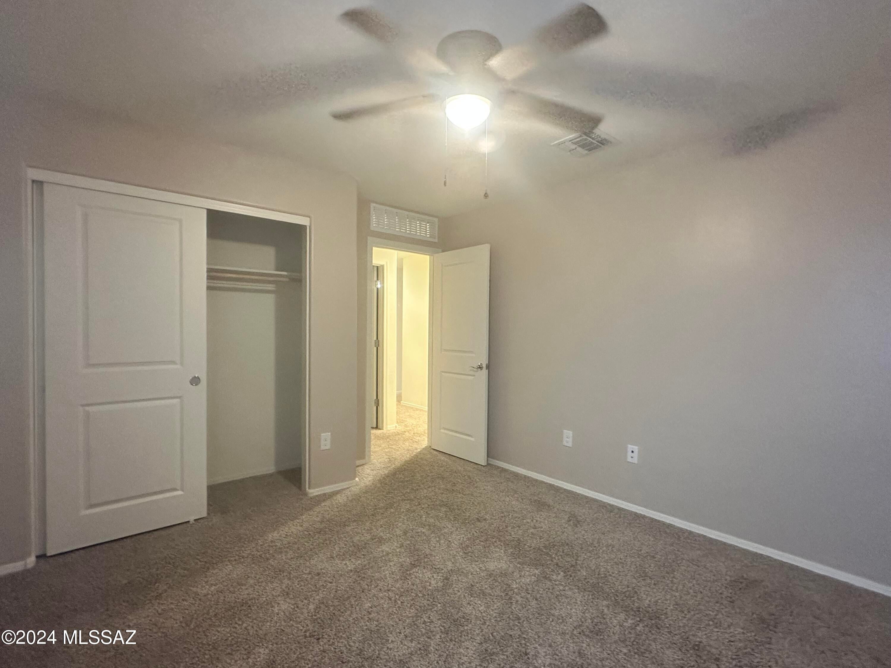 La Estancia De Tucson (1-330) - Residential Lease