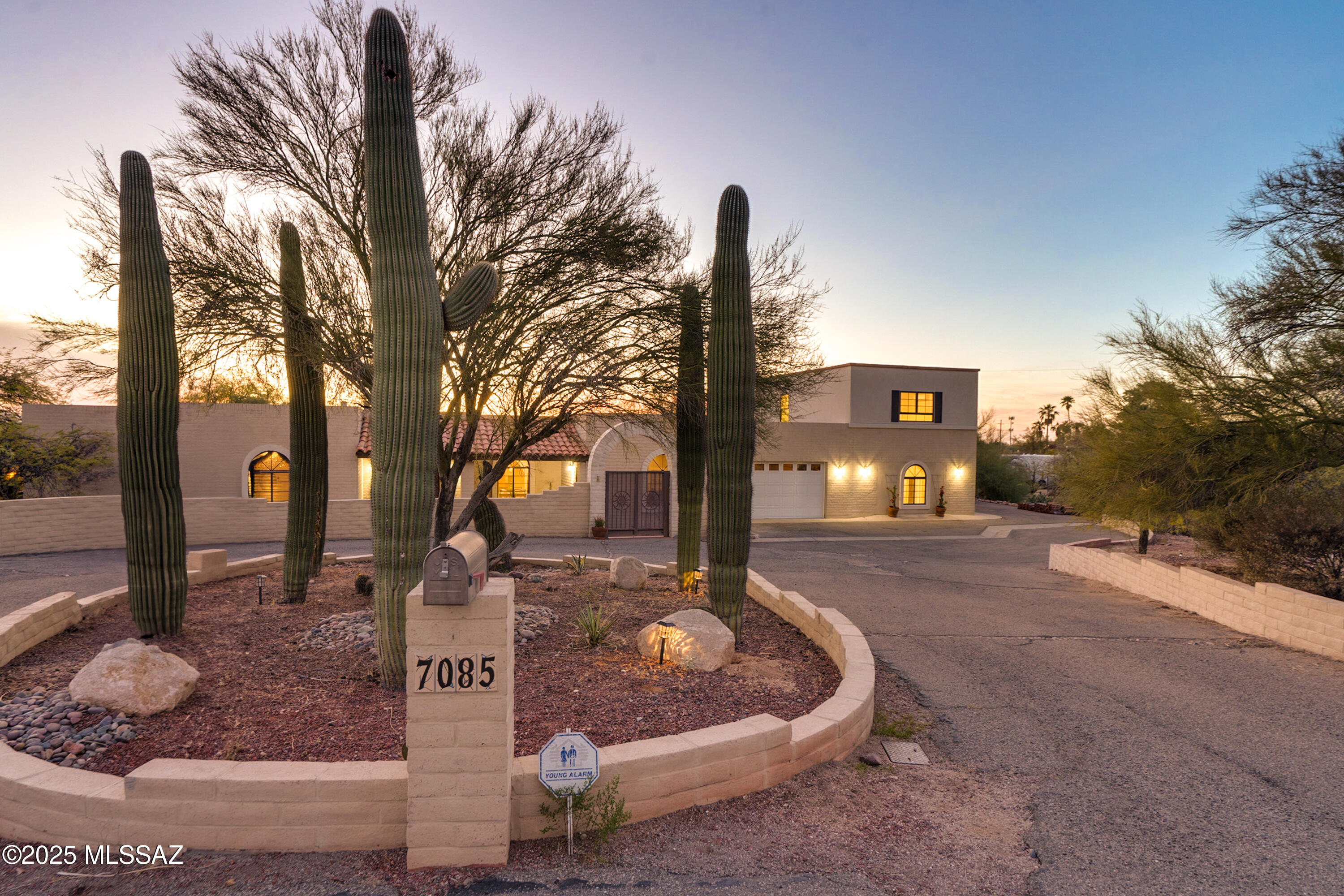 Casas Adobes Estates (501-540) - Residential