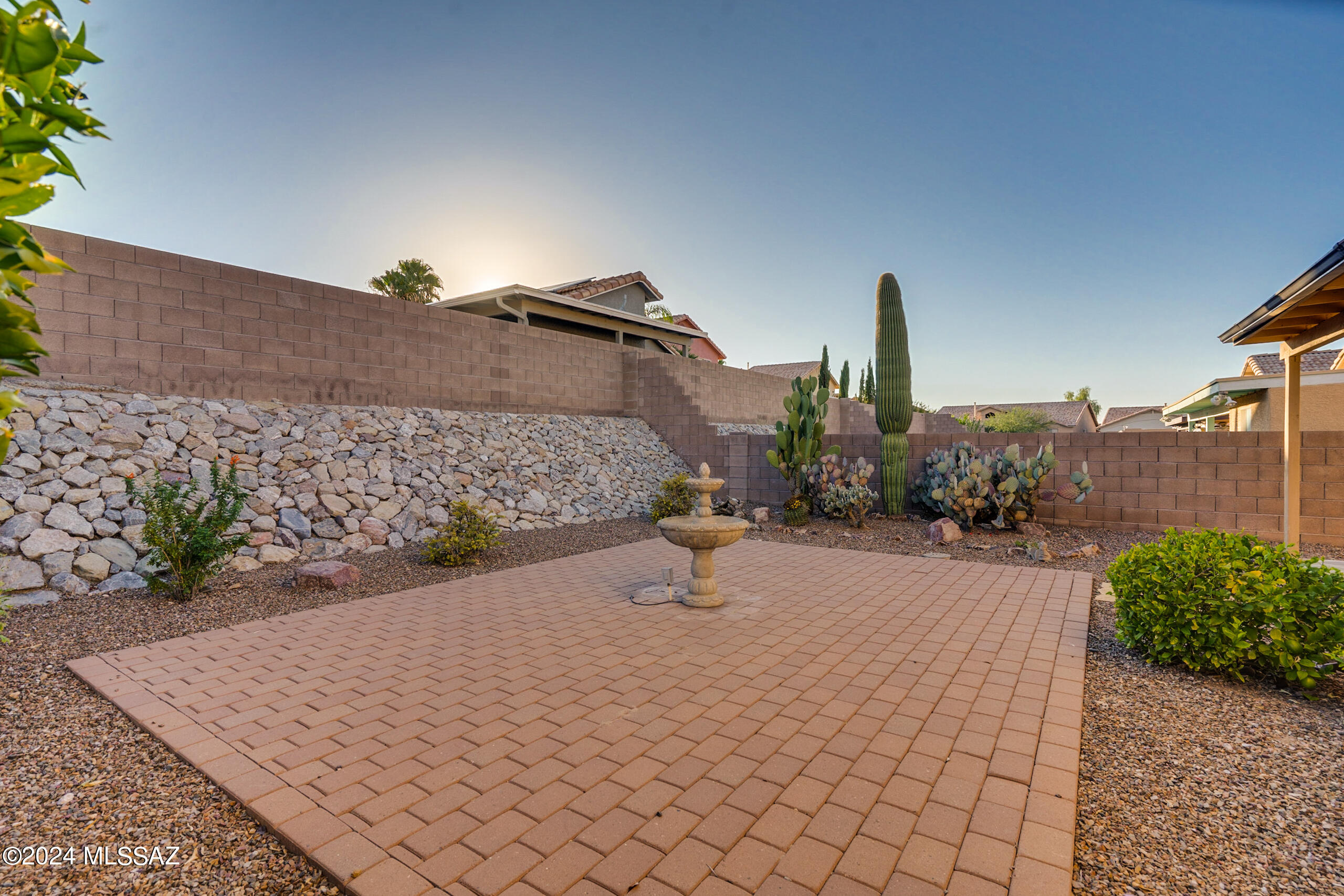 Rancho Elegante - Residential