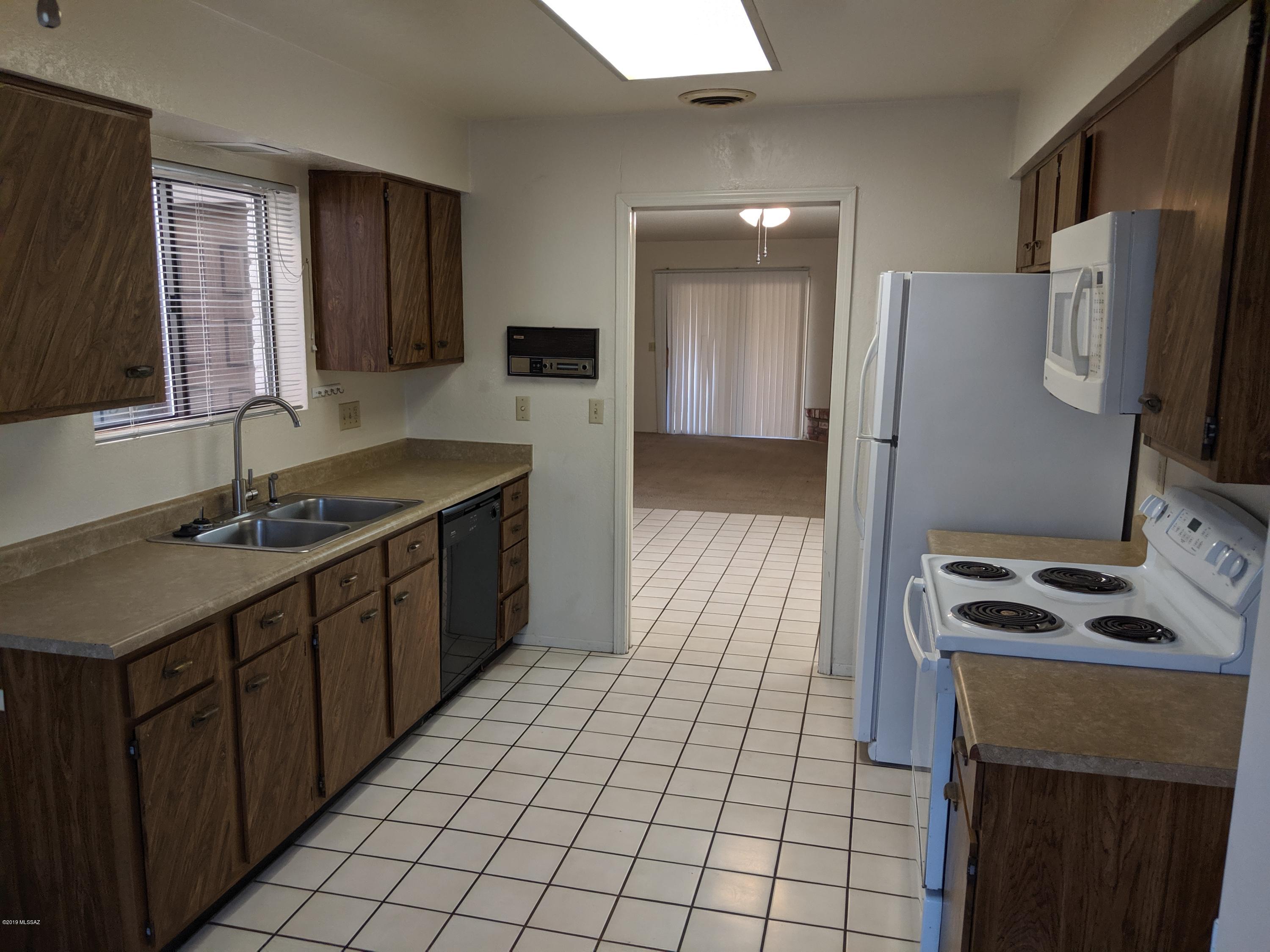 Golden West Villas (Amended) (1-50) - Residential