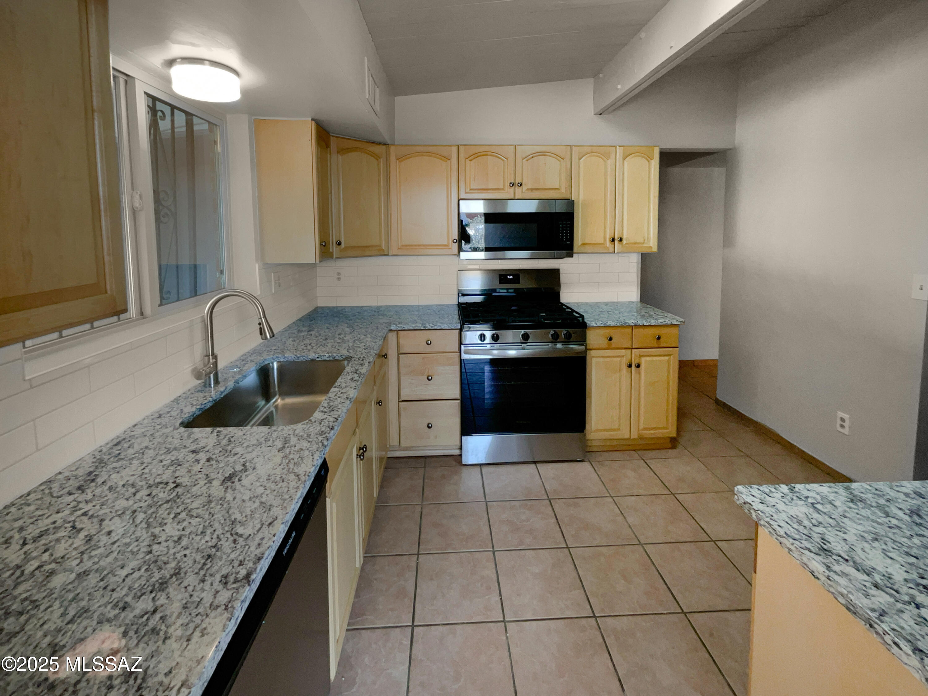 Vista Del Sahuaro - Residential