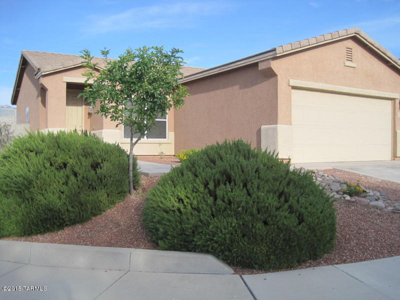 Houghton Village (1-55) - Residential Lease