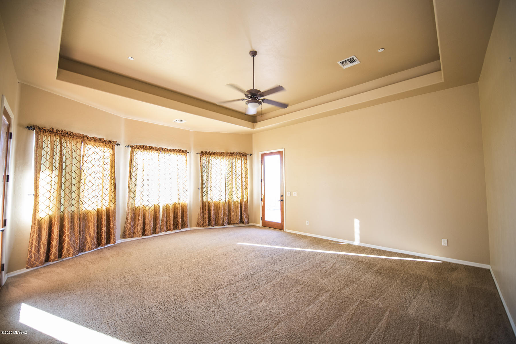 Coyote Creek (1-395) - Residential