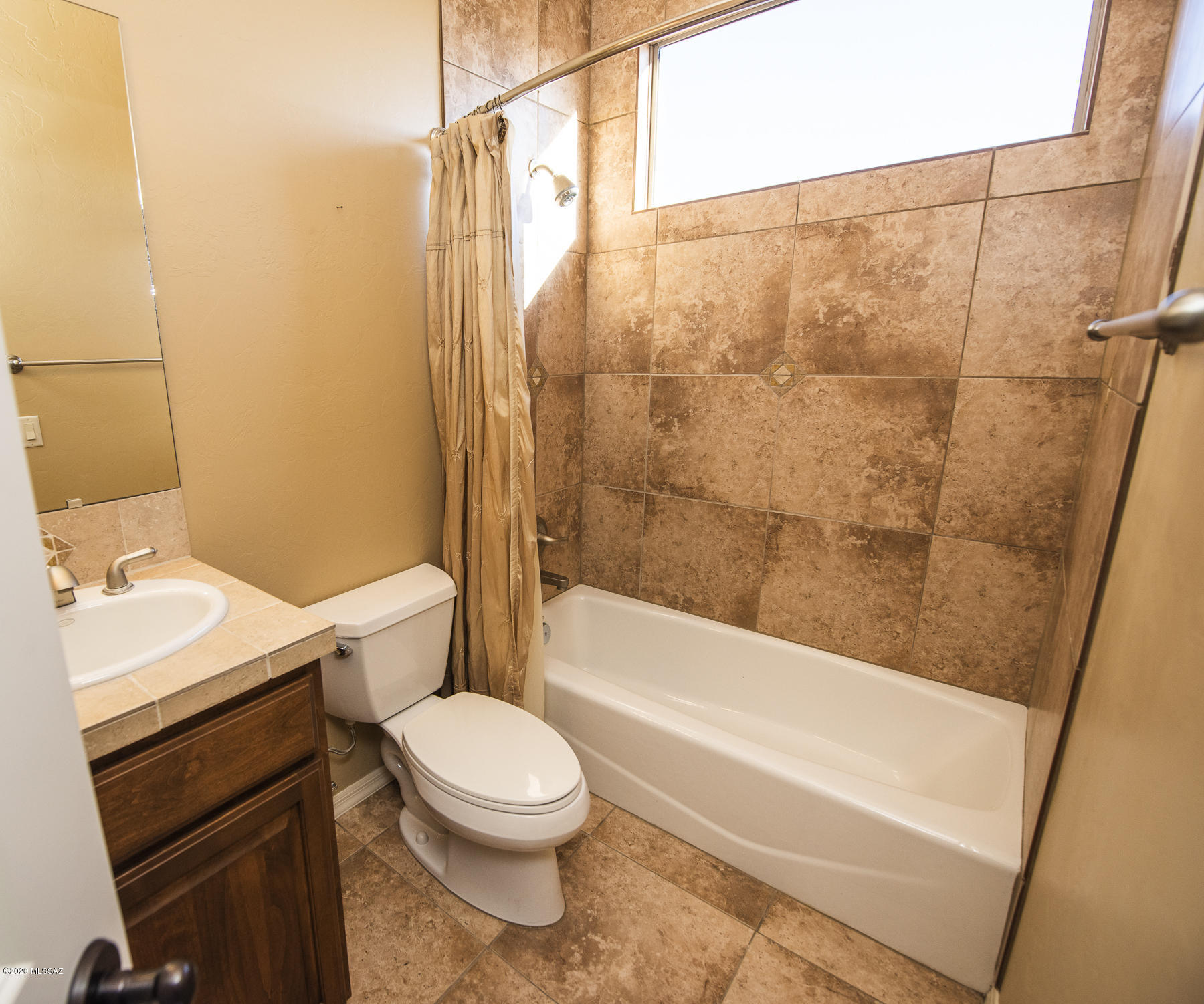 Coyote Creek (1-395) - Residential