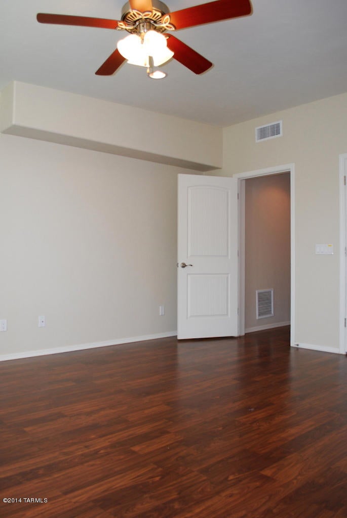 Unsubdivided - Residential Lease