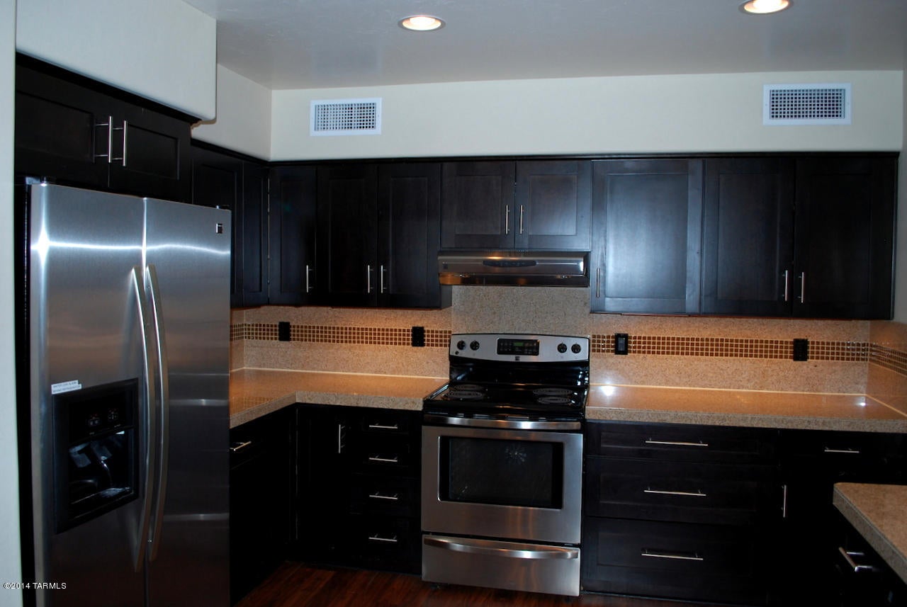 Unsubdivided - Residential Lease