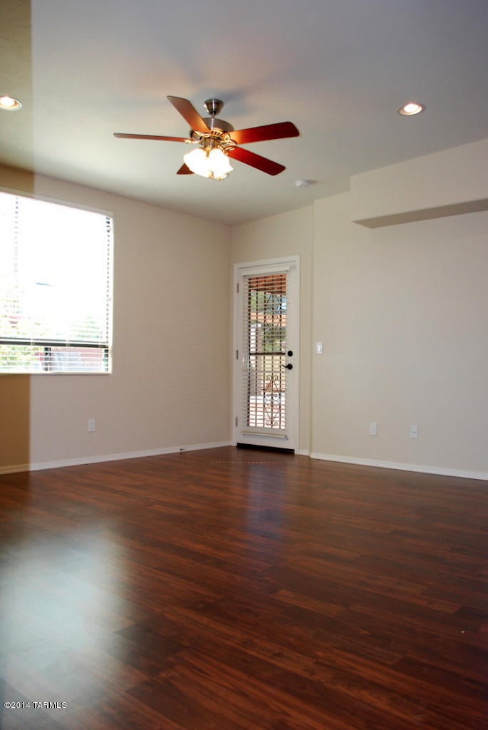 Unsubdivided - Residential Lease