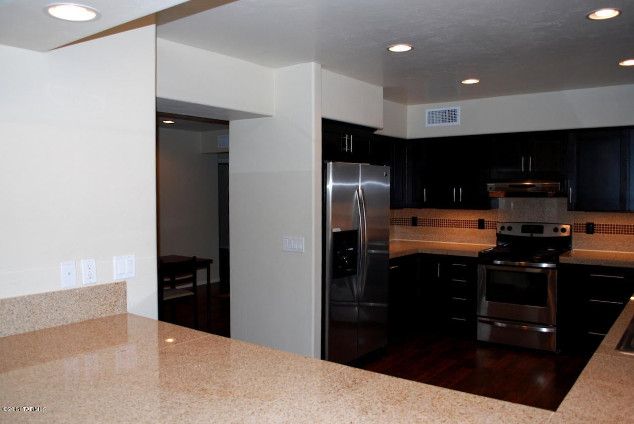 Unsubdivided - Residential Lease