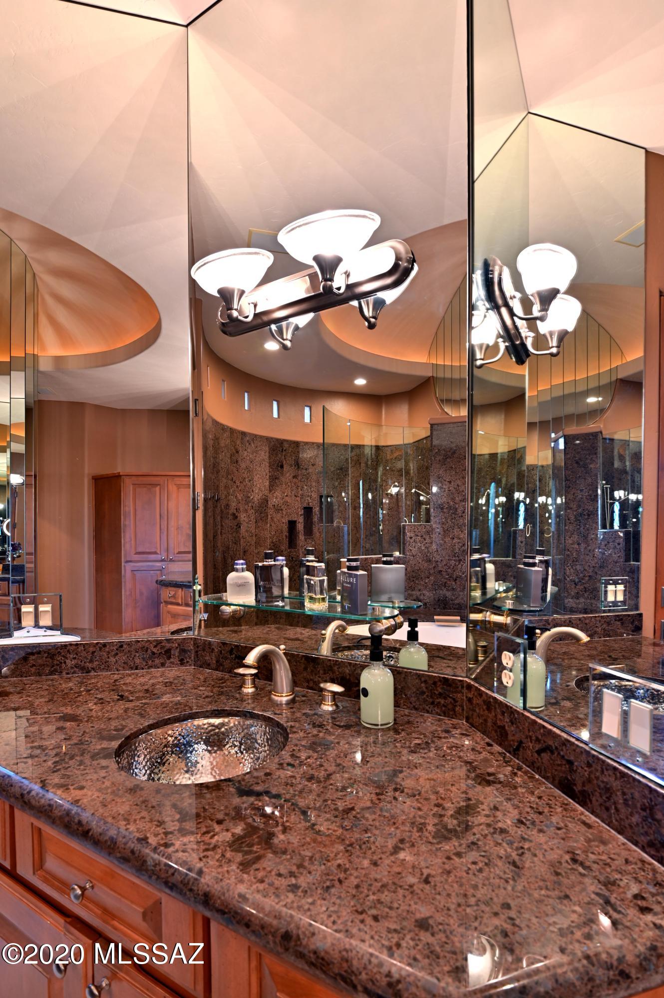 Honey Bee Canyon Estates - Residential