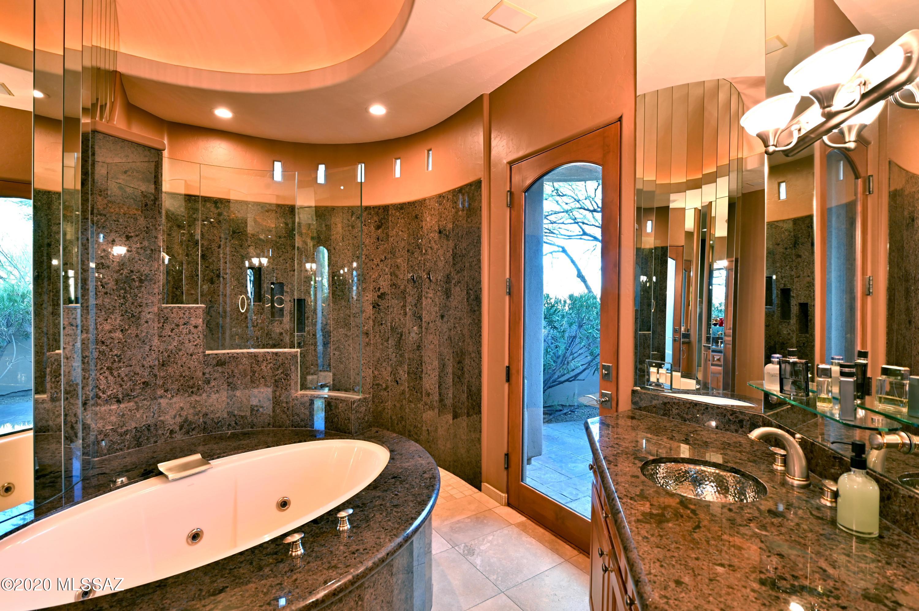 Honey Bee Canyon Estates - Residential