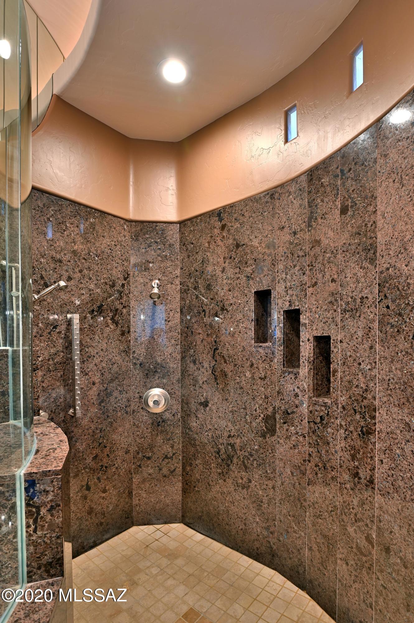 Honey Bee Canyon Estates - Residential