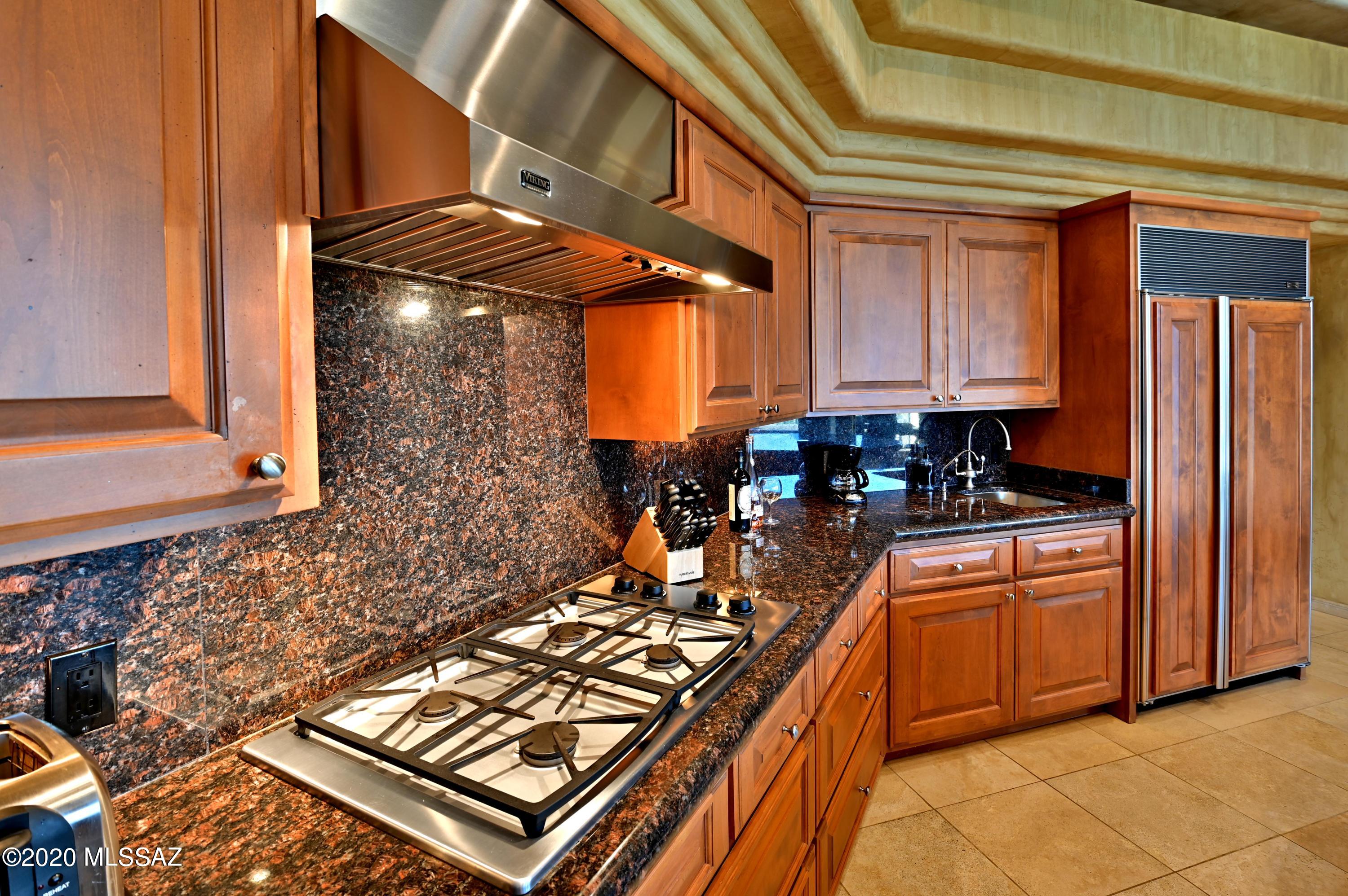 Honey Bee Canyon Estates - Residential