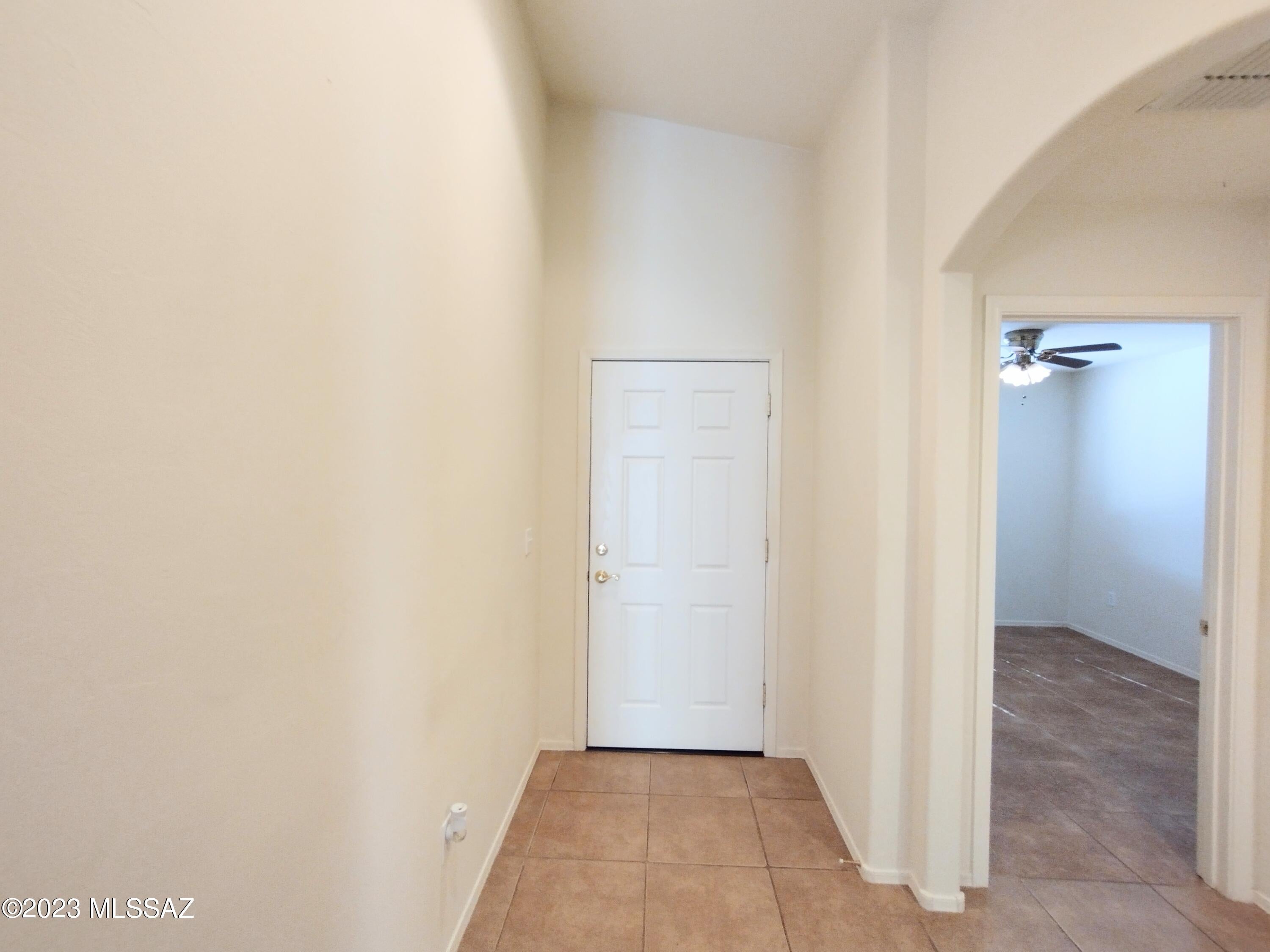 Mountain Manor View - Residential Lease