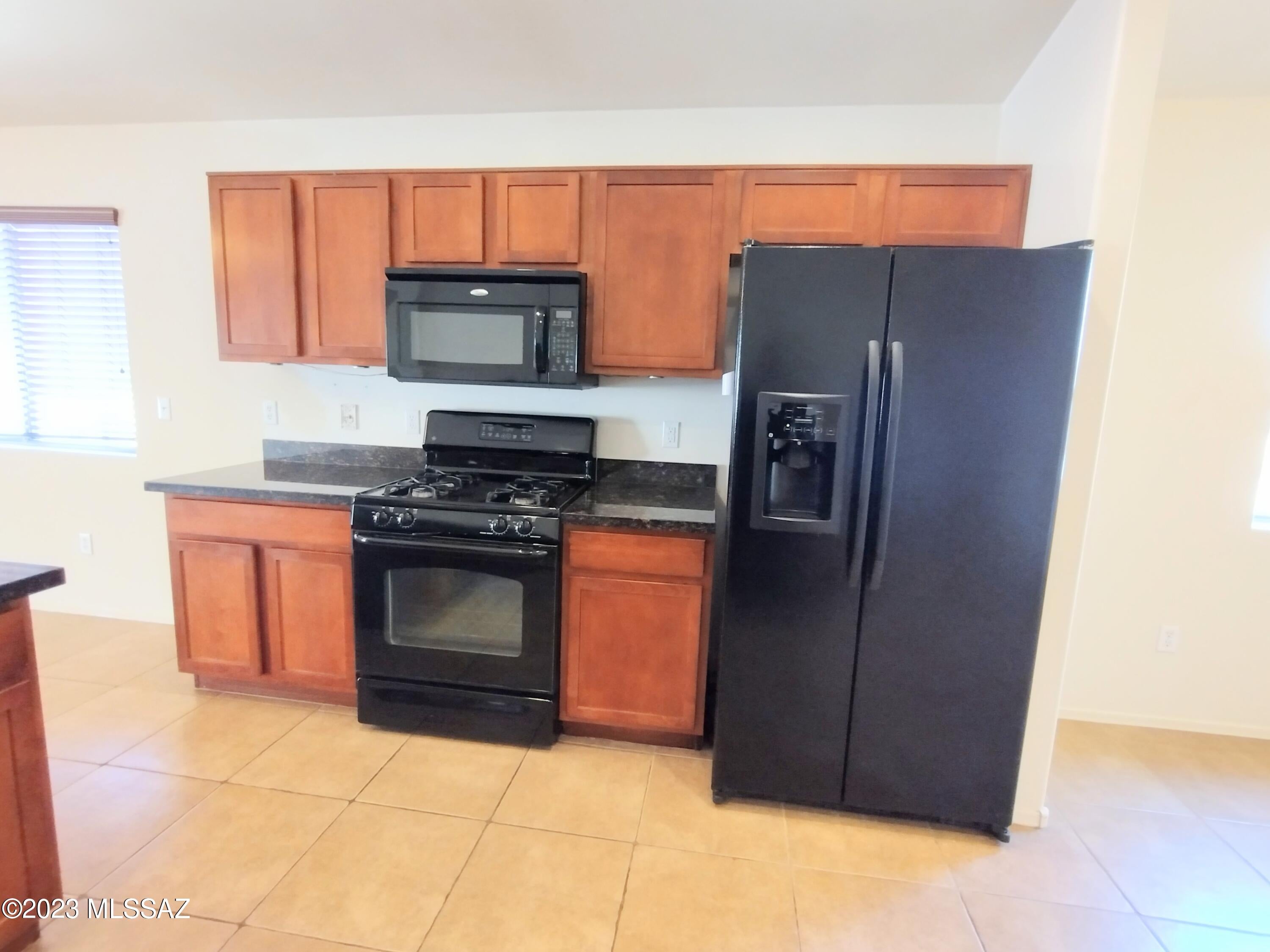 Mountain Manor View - Residential Lease