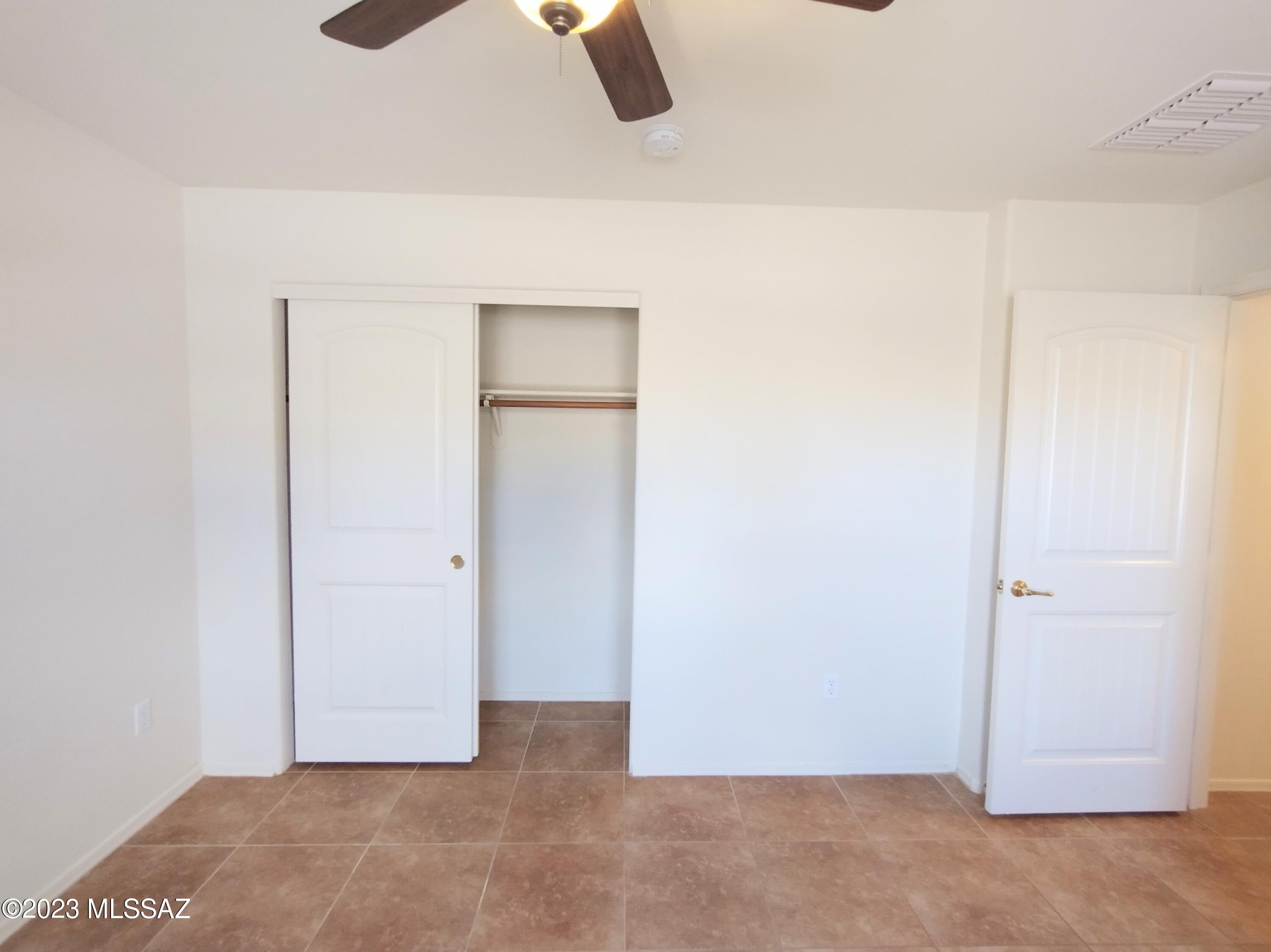 Mountain Manor View - Residential Lease