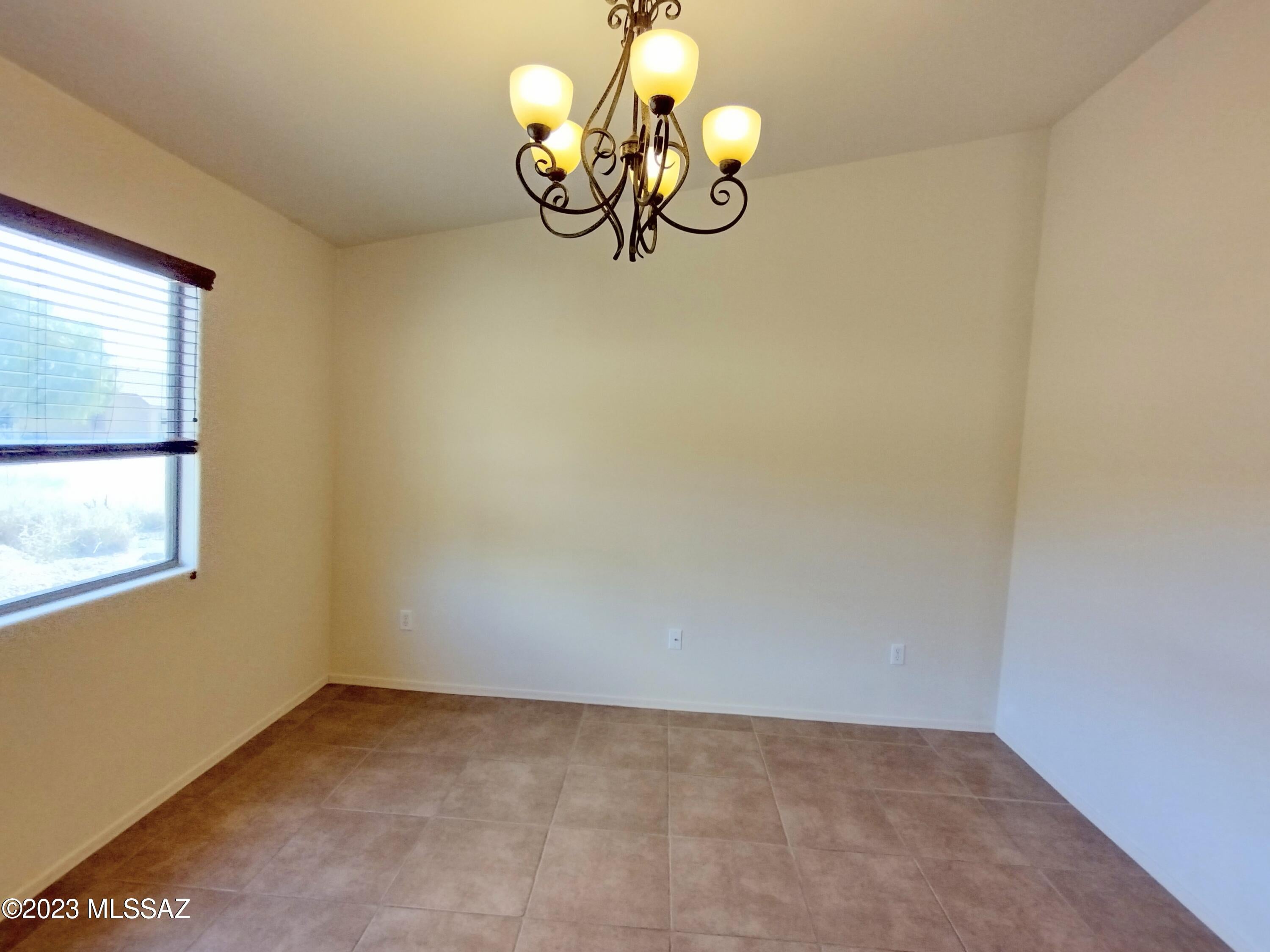 Mountain Manor View - Residential Lease
