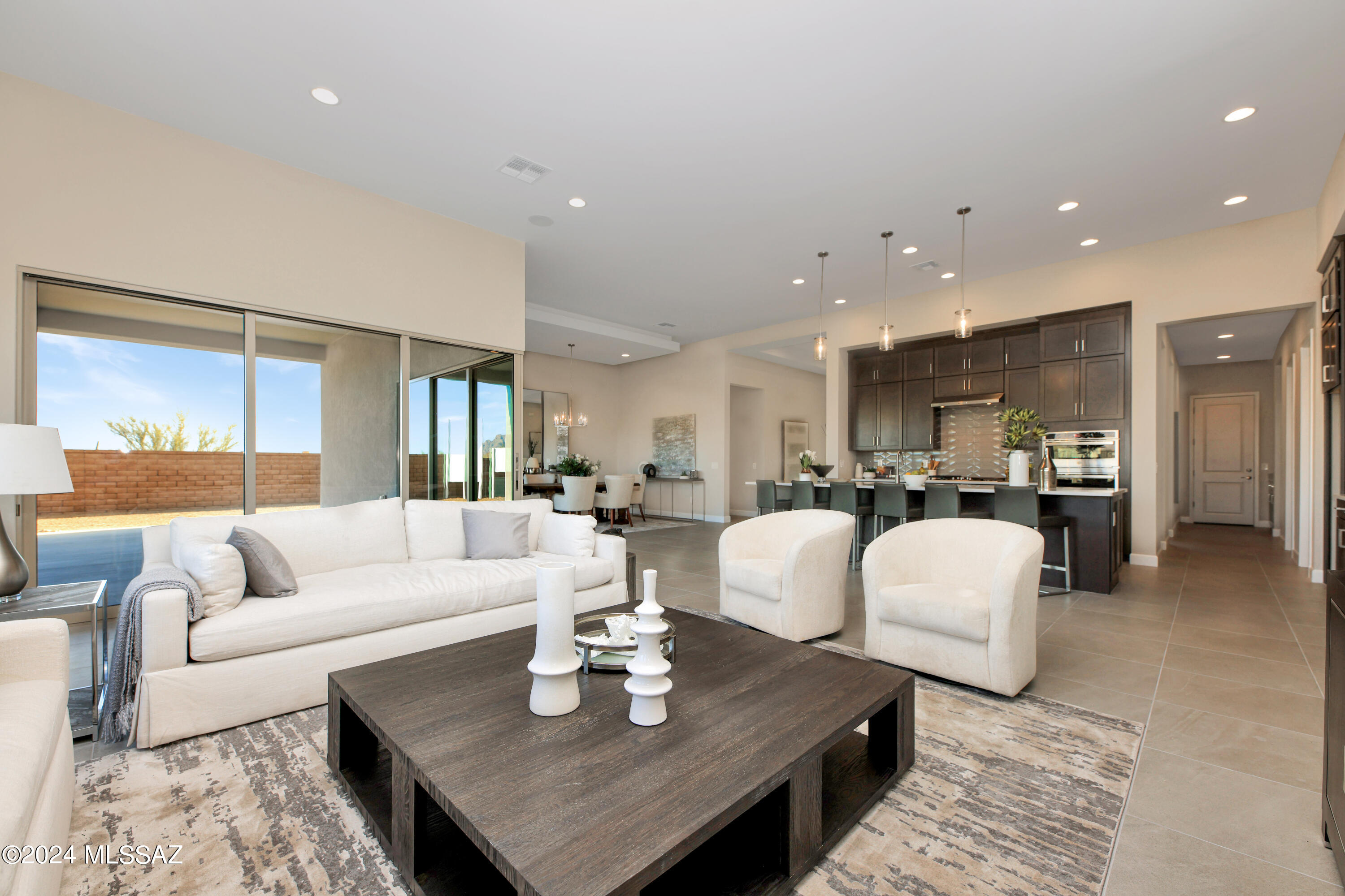 Boulder Bridge Pass III At Dove Mountain SQ20143000307 - Residential