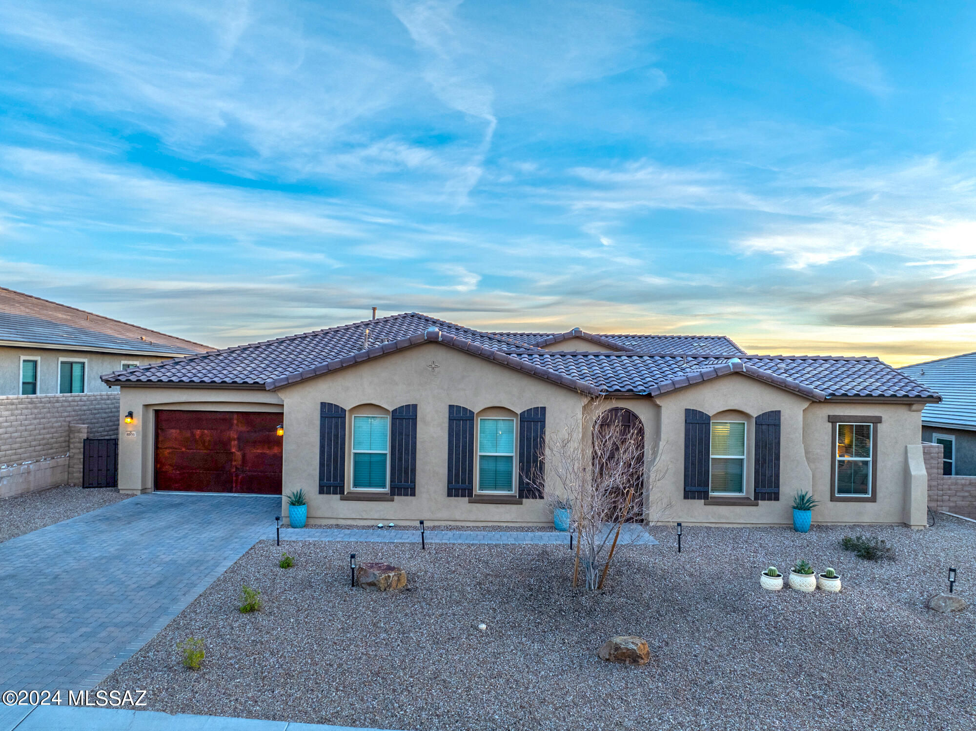 Boulder Bridge Pass II At Dove Mountain SQ20143250154 - Residential