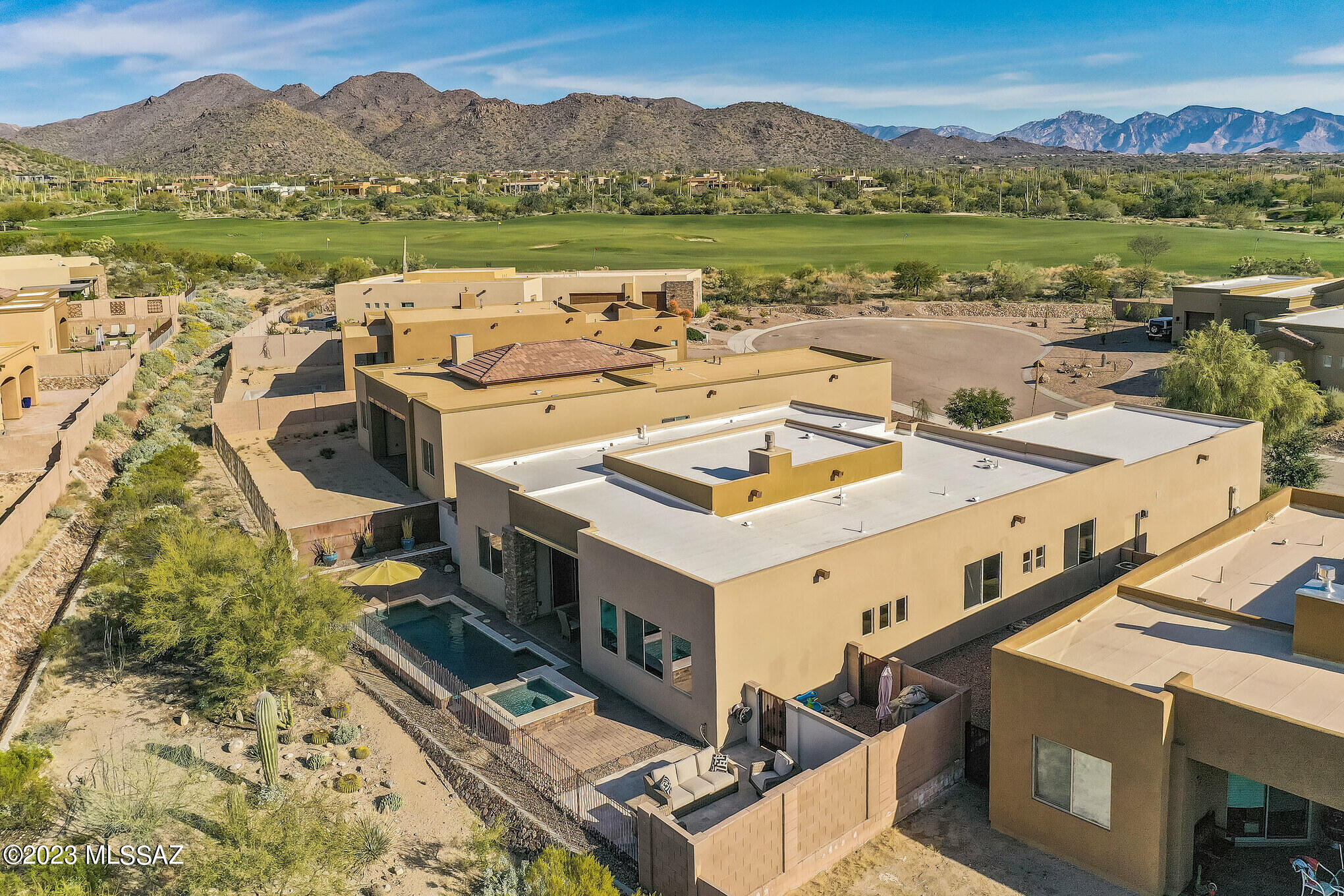 Boulder Bridge Pass At Dove Mountain SQ20132910078 - Residential