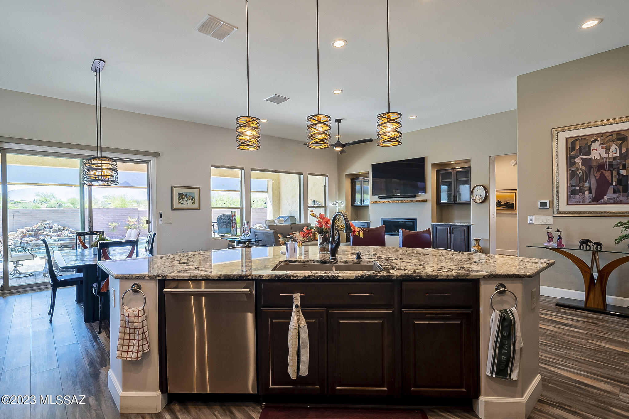 Quail Creek II Unit 33B SQ20161810746 - Residential
