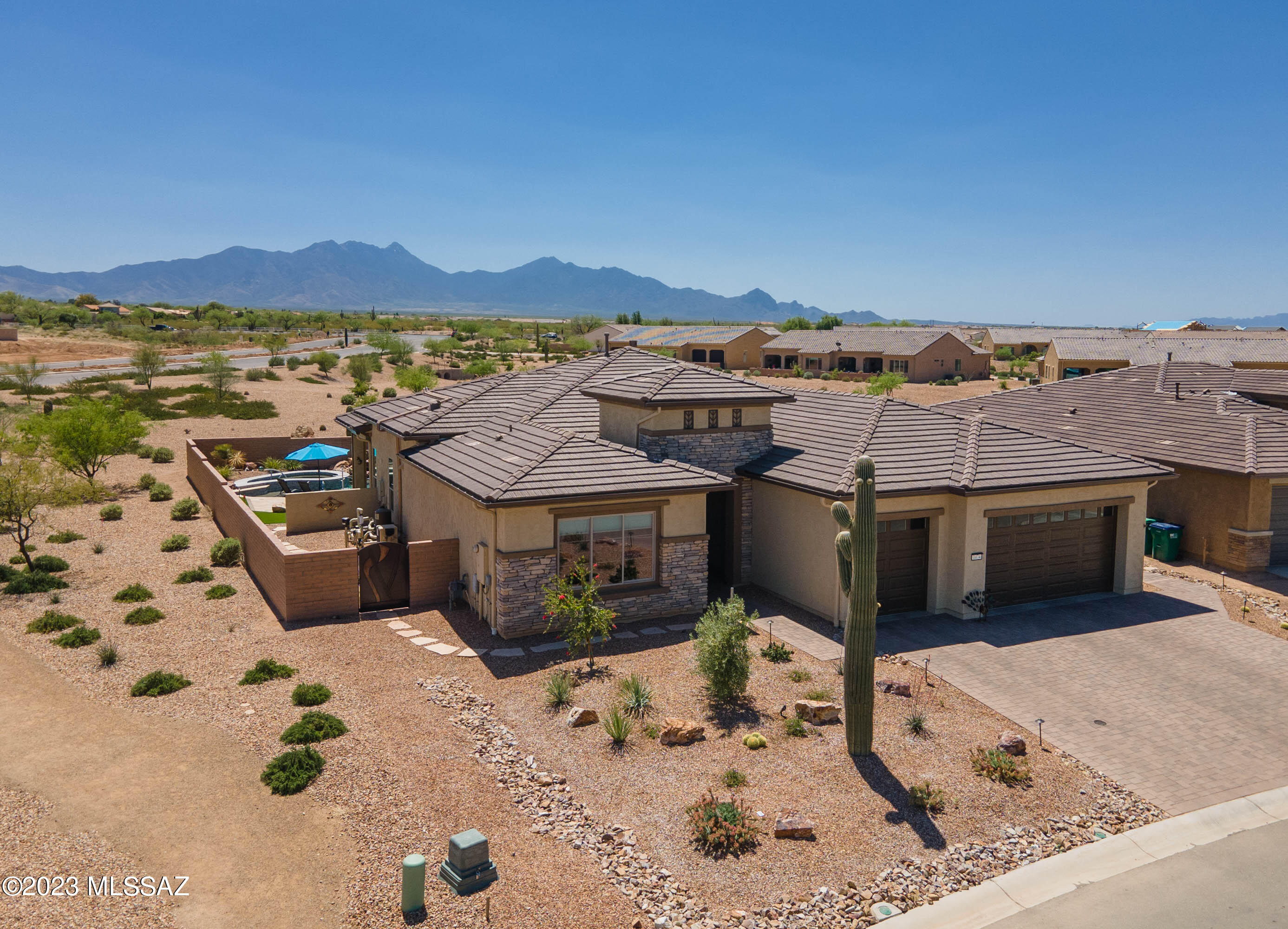 Quail Creek II Unit 33B SQ20161810746 - Residential