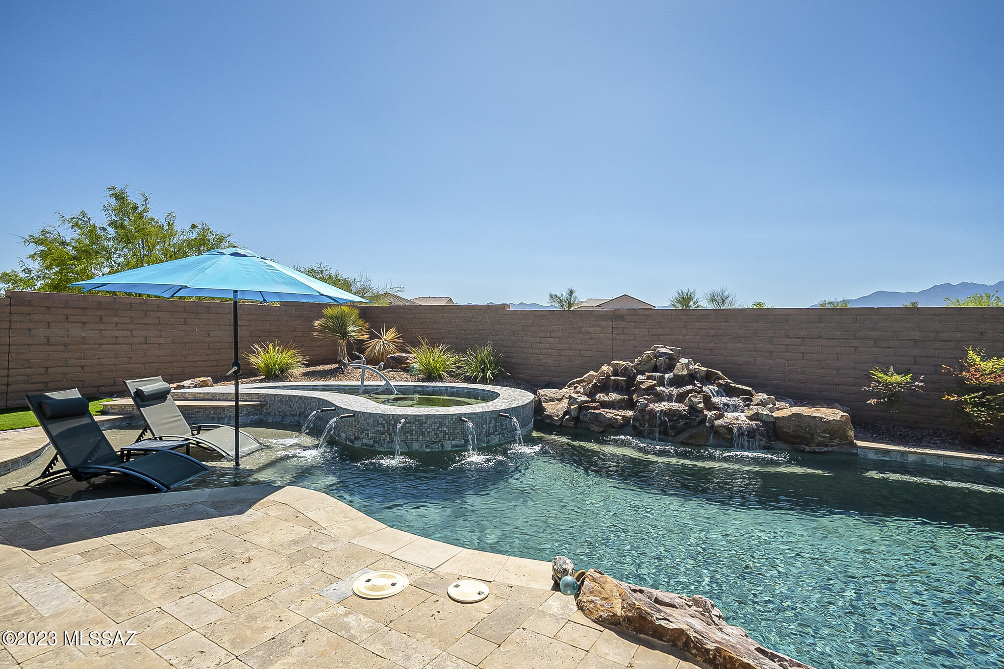 Quail Creek II Unit 33B SQ20161810746 - Residential