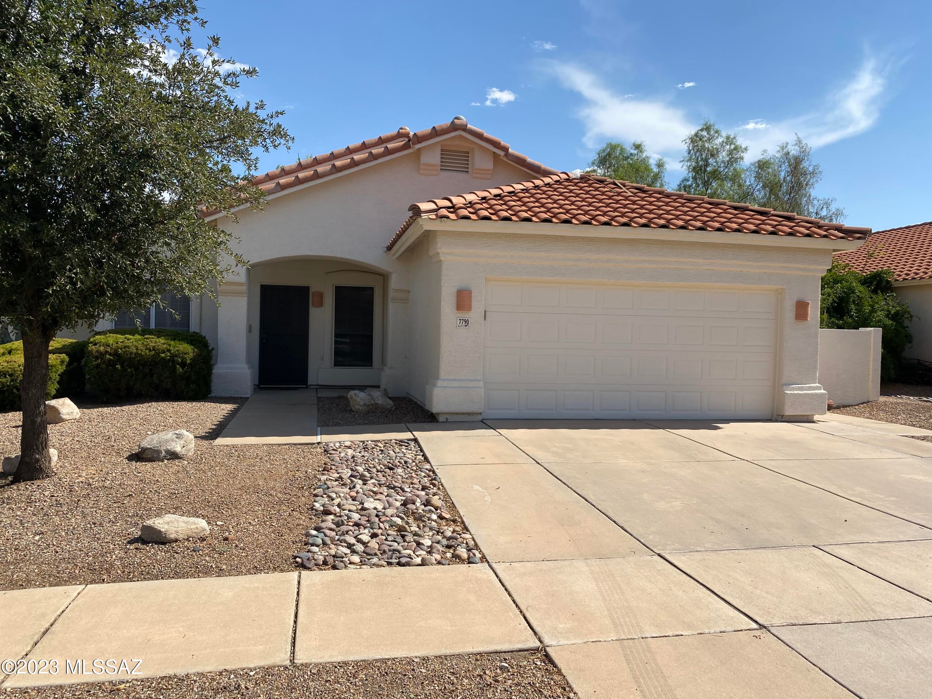 Lovely 4 Bedroom, 2 bath house at the edge of the Sabino Canyon recreational area. Ceramic tile and wood laminate flooring throughout. AC cooling plus ceiling fans. Kitchen includes a refrigerator, stove, dishwasher, and microwave. Fireplace is for decorative use only. Laundry room with washer and dryer hookups. 2-car garage. The walled yard has a lovely sparkling pool! A short walk to Canyon View Elementary and Espero Canyon Middle schools.

Tenant pays all utilities.
Pool and landscape service included.
Pets negotiable with a $250 deposit plus $50/month pet rent per pet.