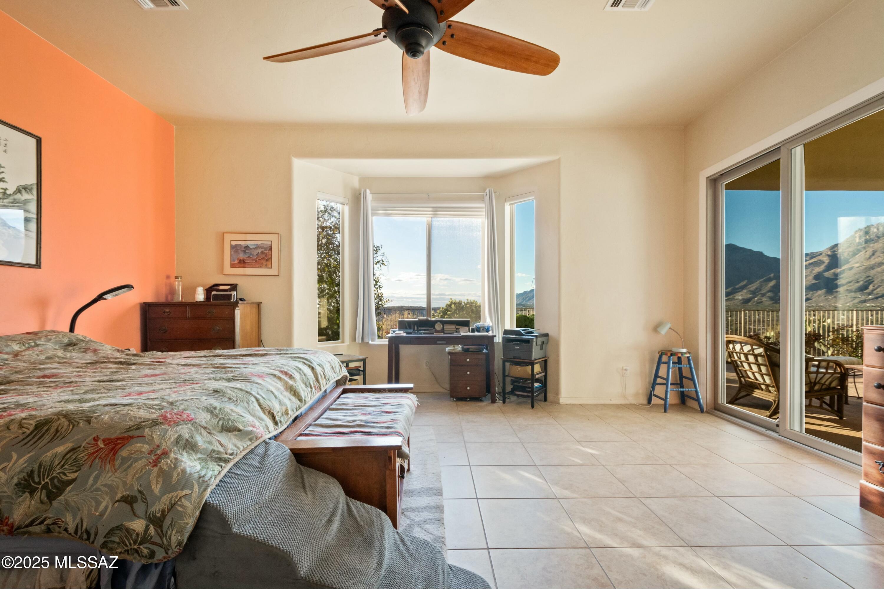 Sabino Mountain (1-290) - Residential