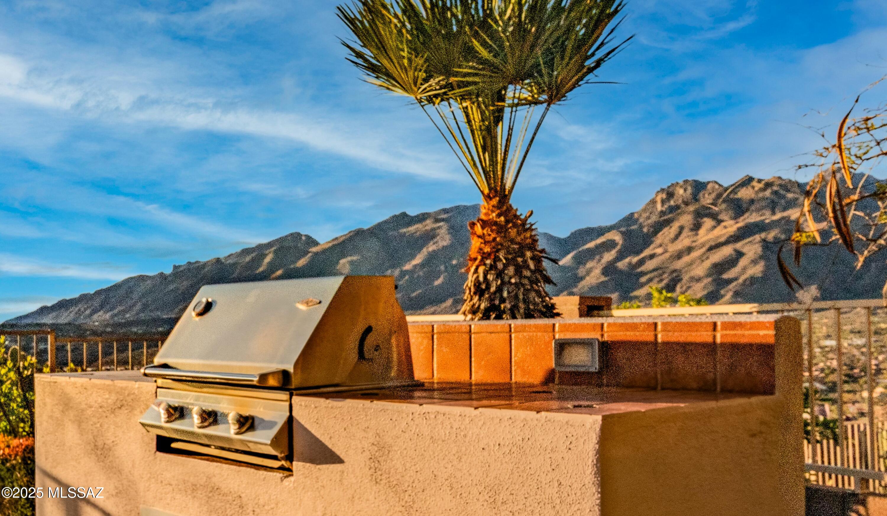 Sabino Mountain (1-290) - Residential