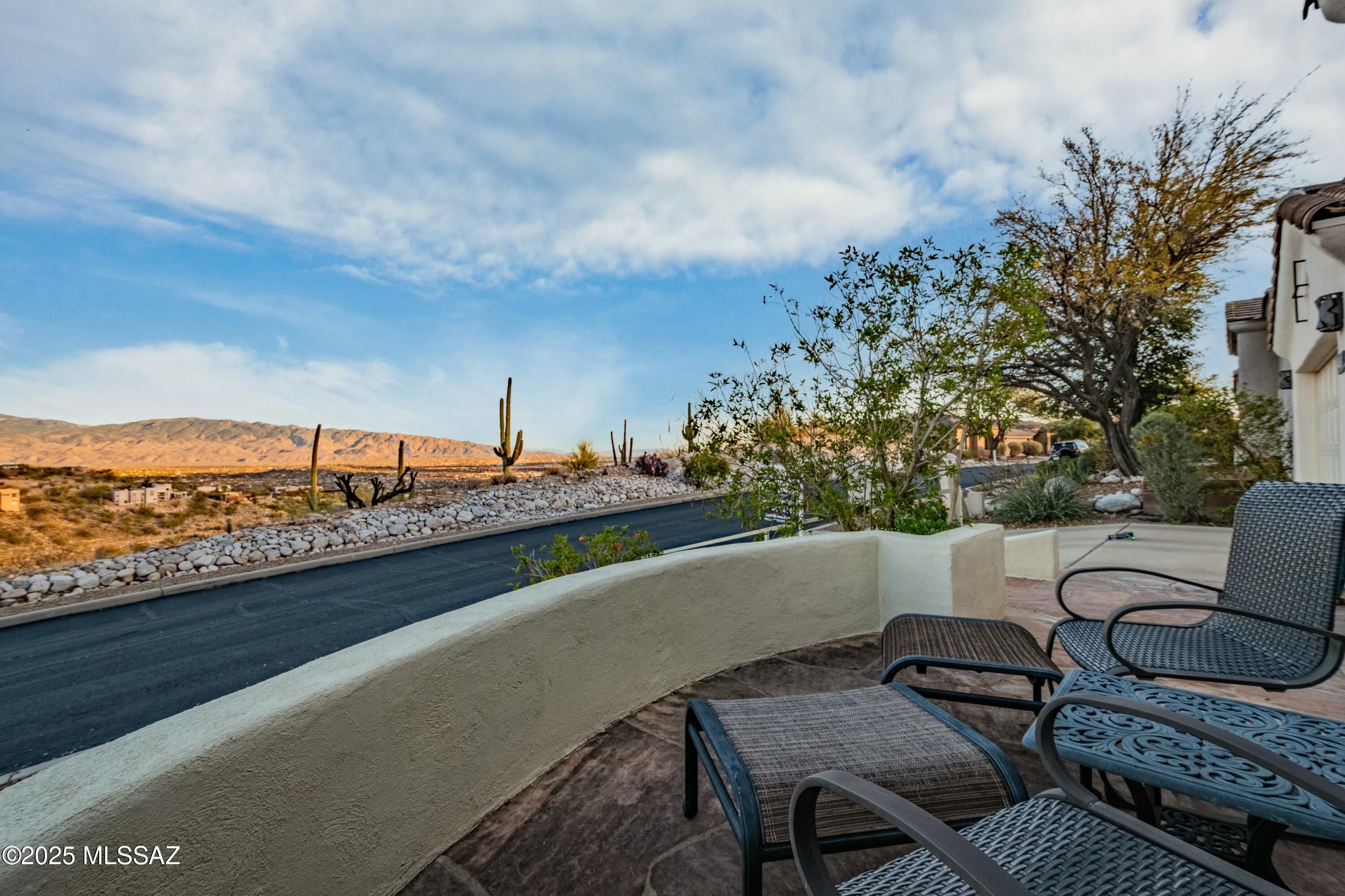 Sabino Mountain (1-290) - Residential