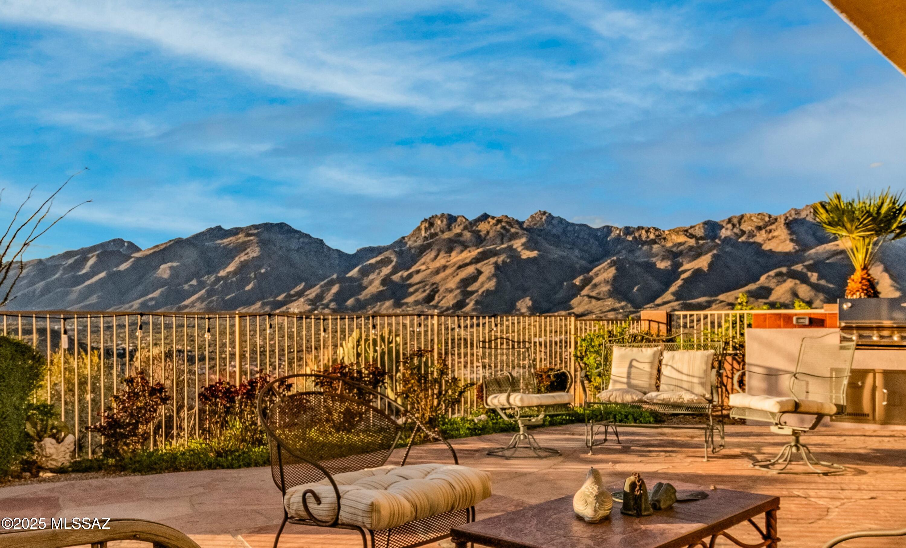 Sabino Mountain (1-290) - Residential