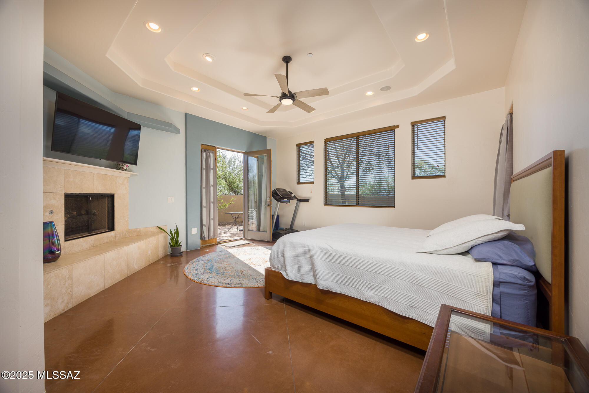 Coyote Creek (1-395) - Residential