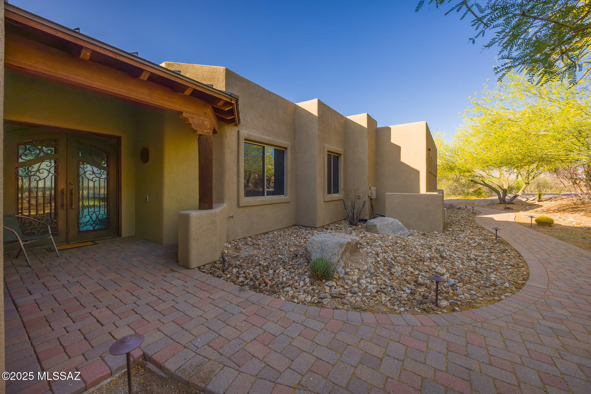 Coyote Creek (1-395) - Residential