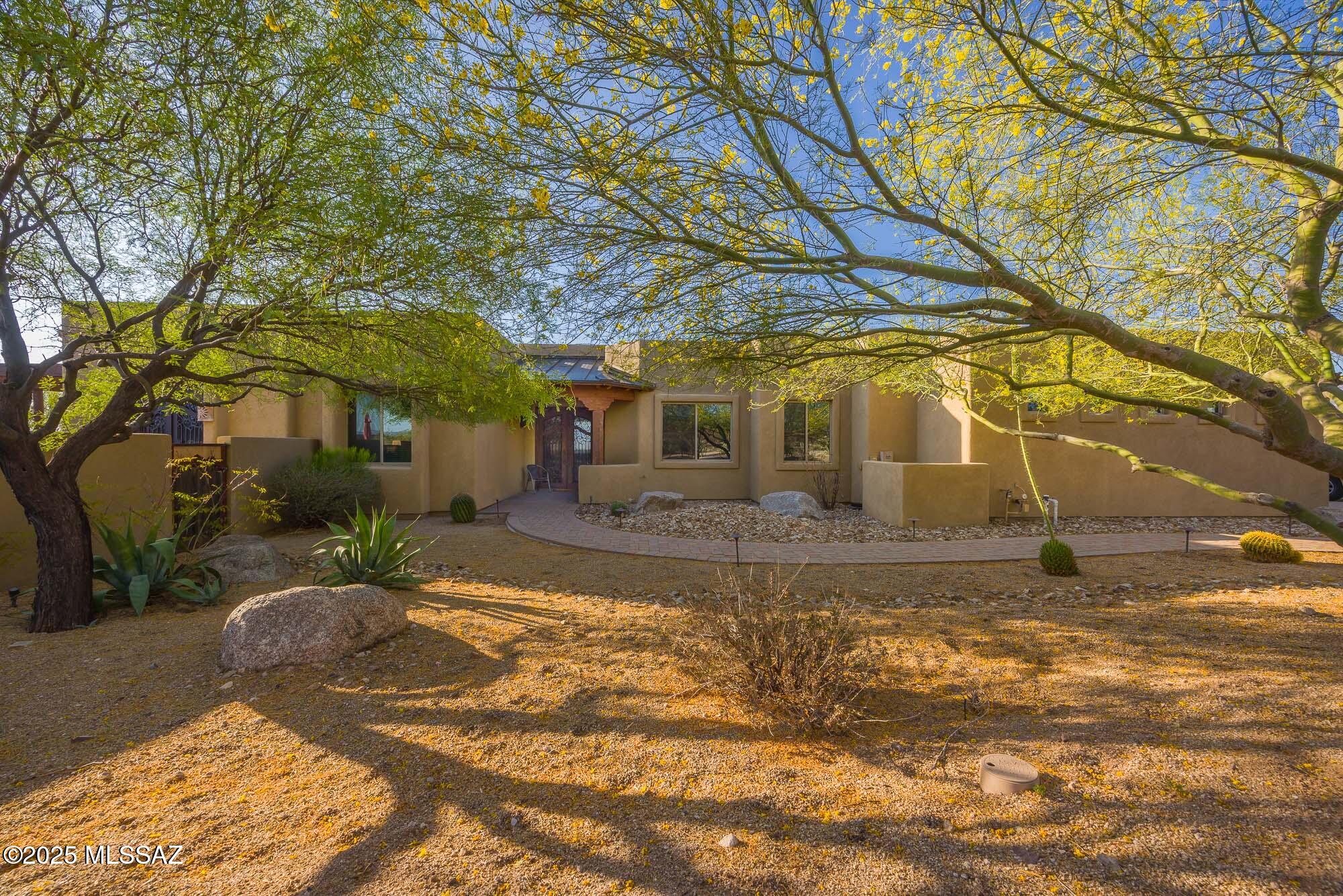 Coyote Creek (1-395) - Residential