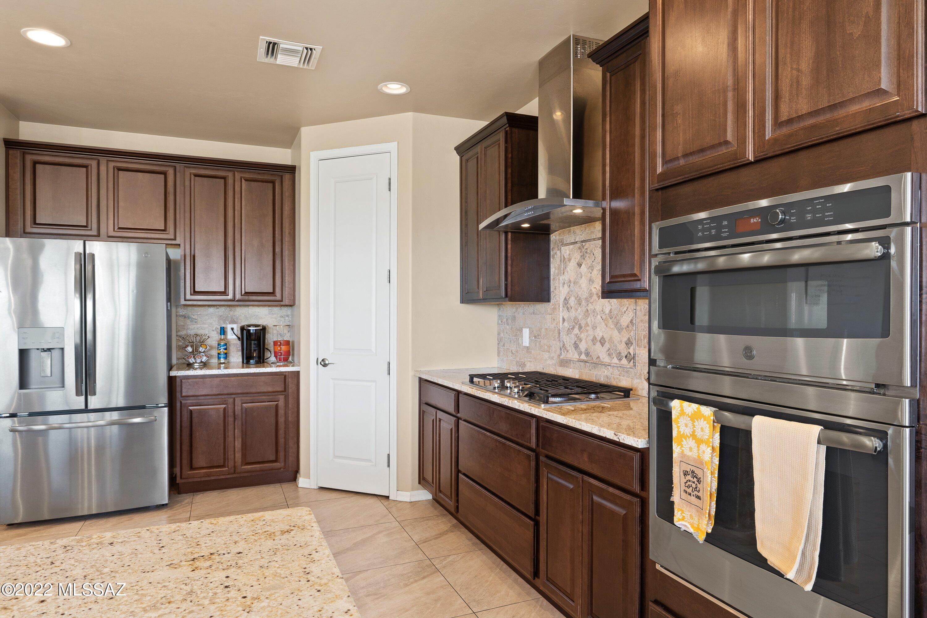 Vistas Del Sol - Residential