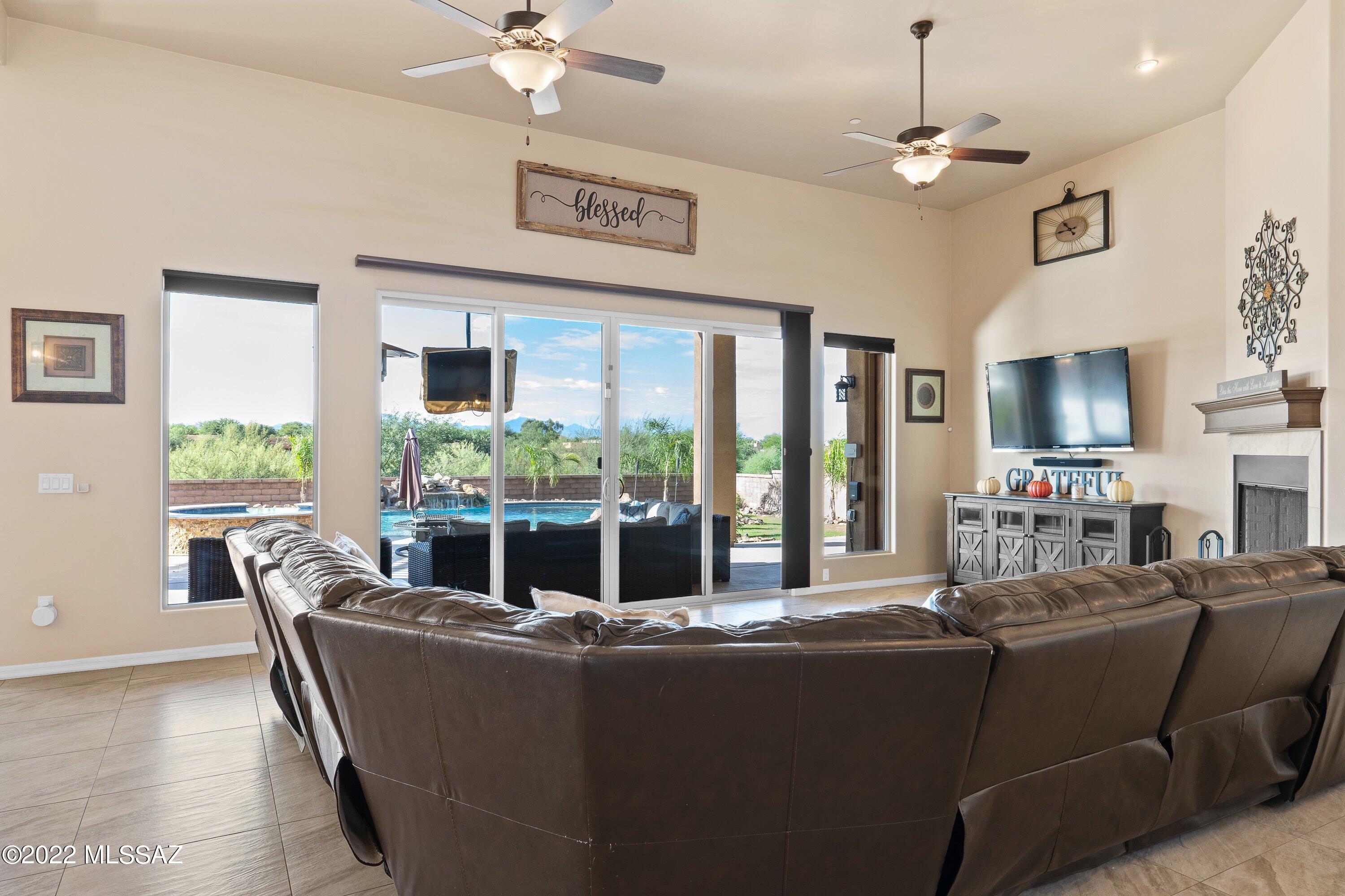 Vistas Del Sol - Residential