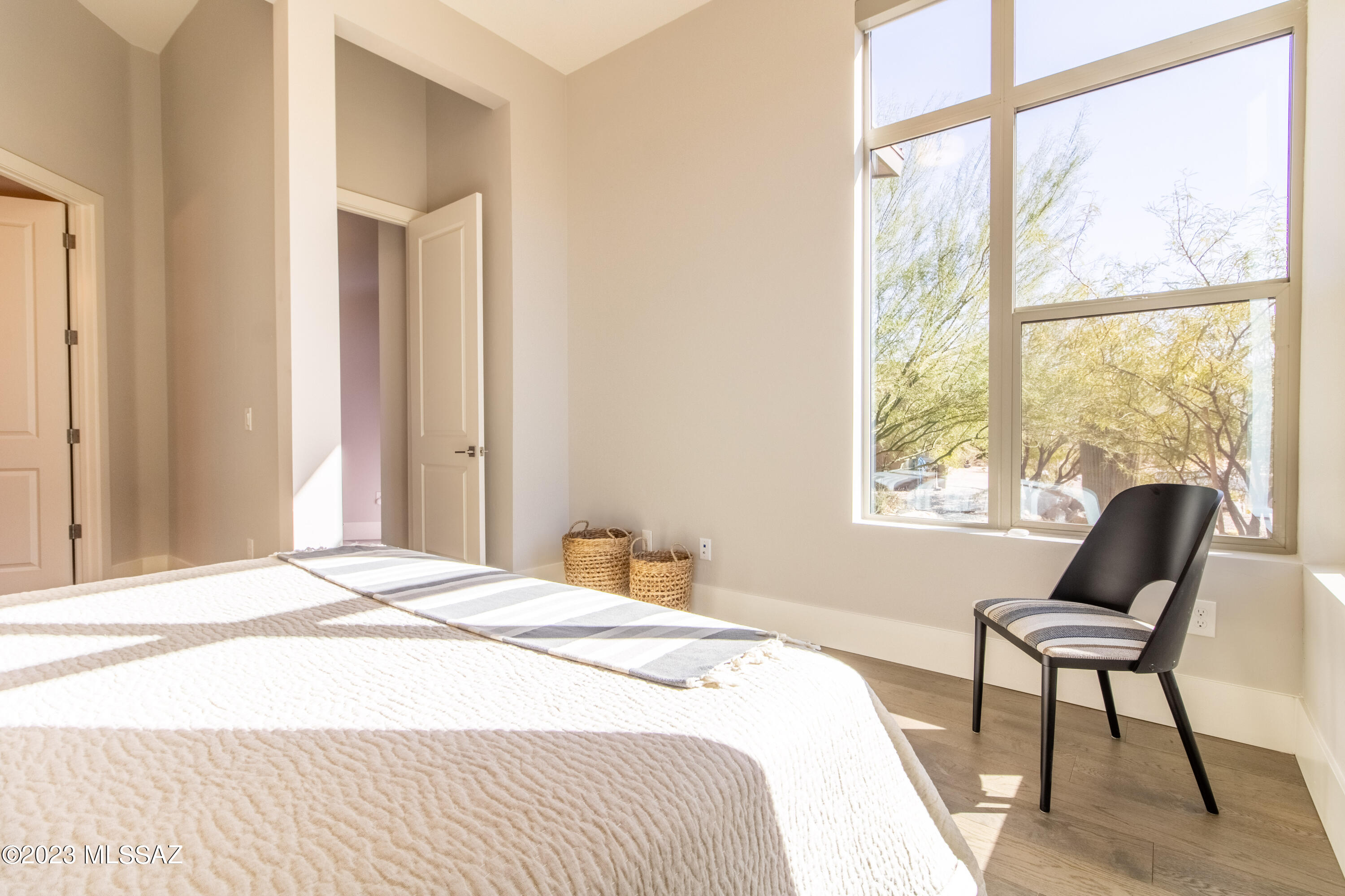Stone Canyon VIII (486-602) - Residential Lease