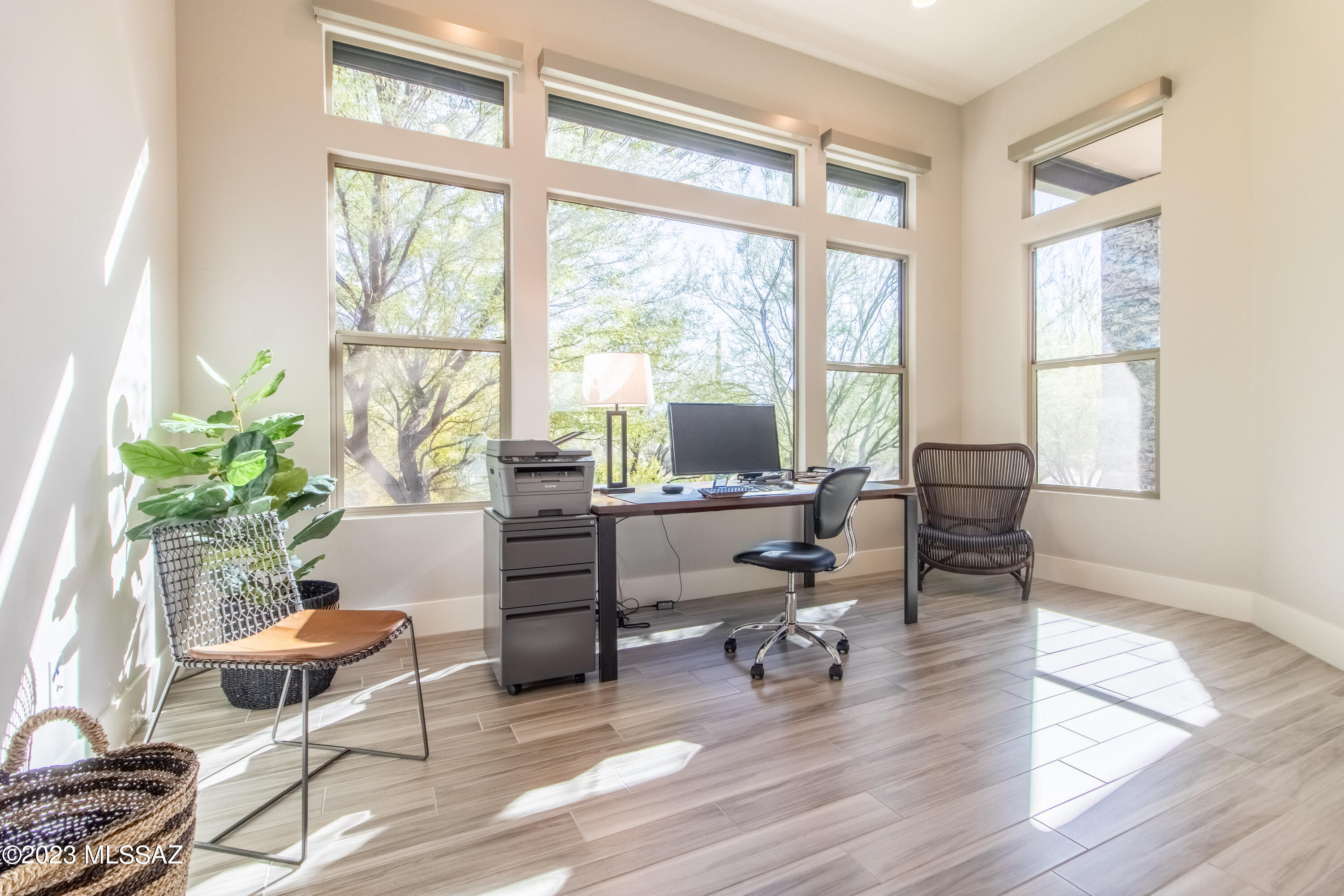 Stone Canyon VIII (486-602) - Residential Lease
