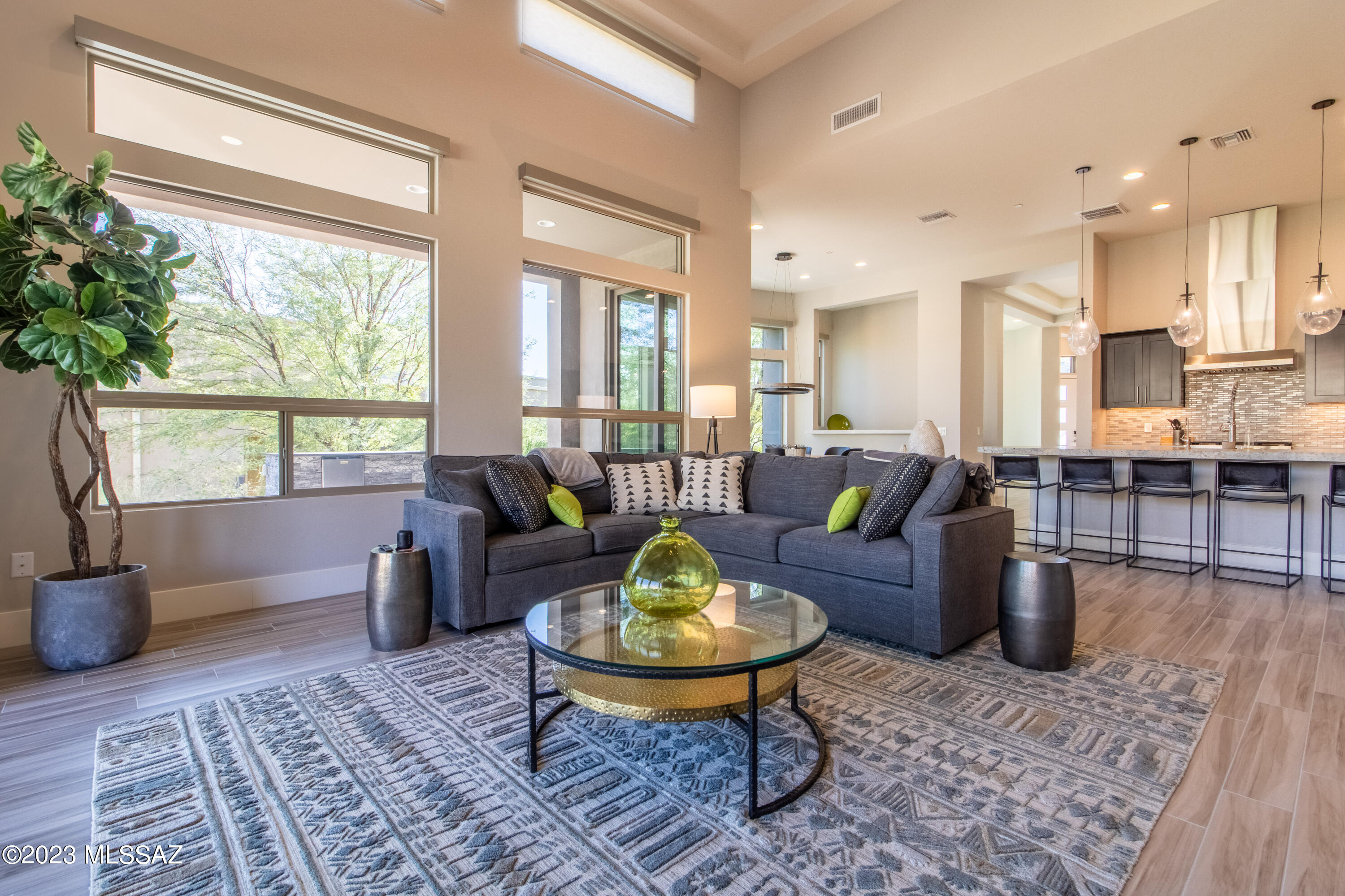 Stone Canyon VIII (486-602) - Residential Lease