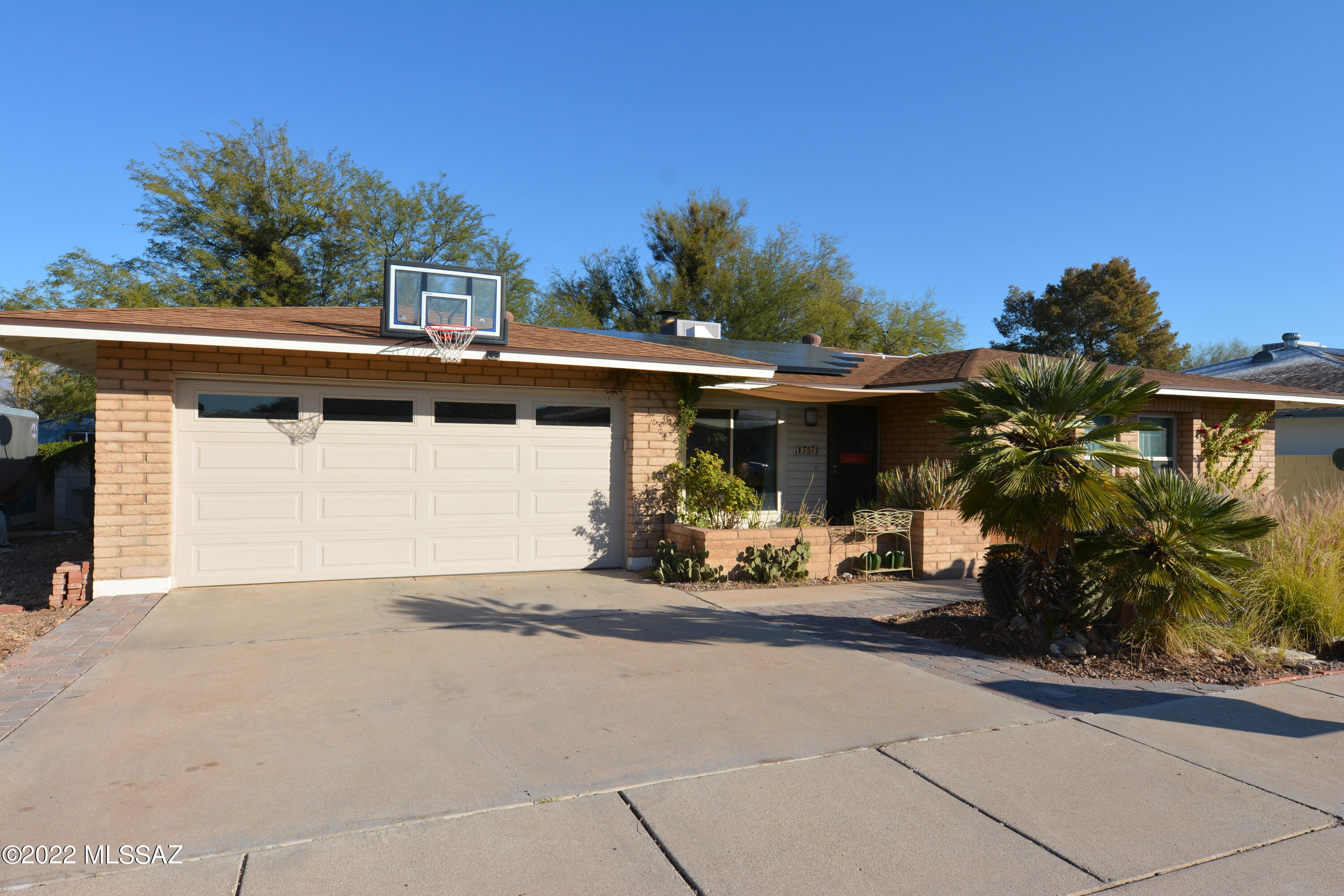 Vista Del Rio (218-290) - Residential