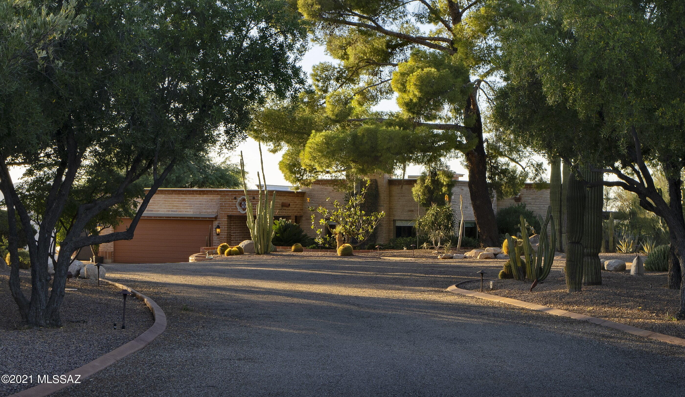 Tucson National Est - Residential