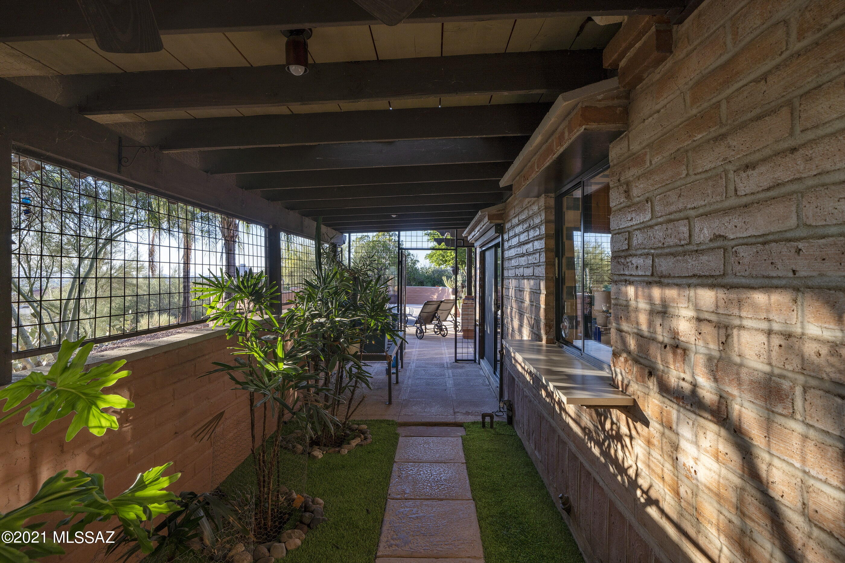 Tucson National Est - Residential
